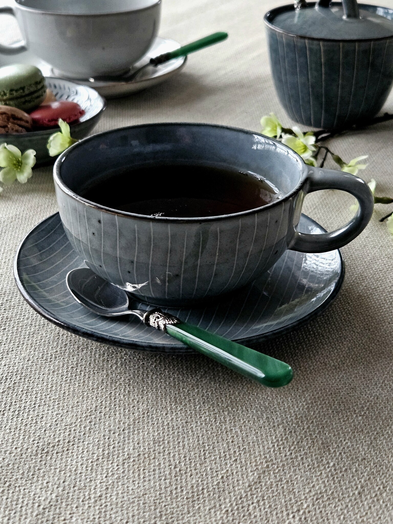 Teaspoon, small, with Green handle (mother-of-pearl)