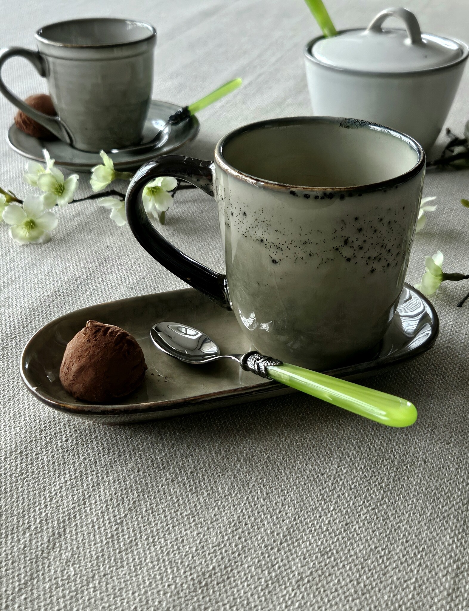 Cuillère à Thé, petite, avec manche Vert Clair (nacré)