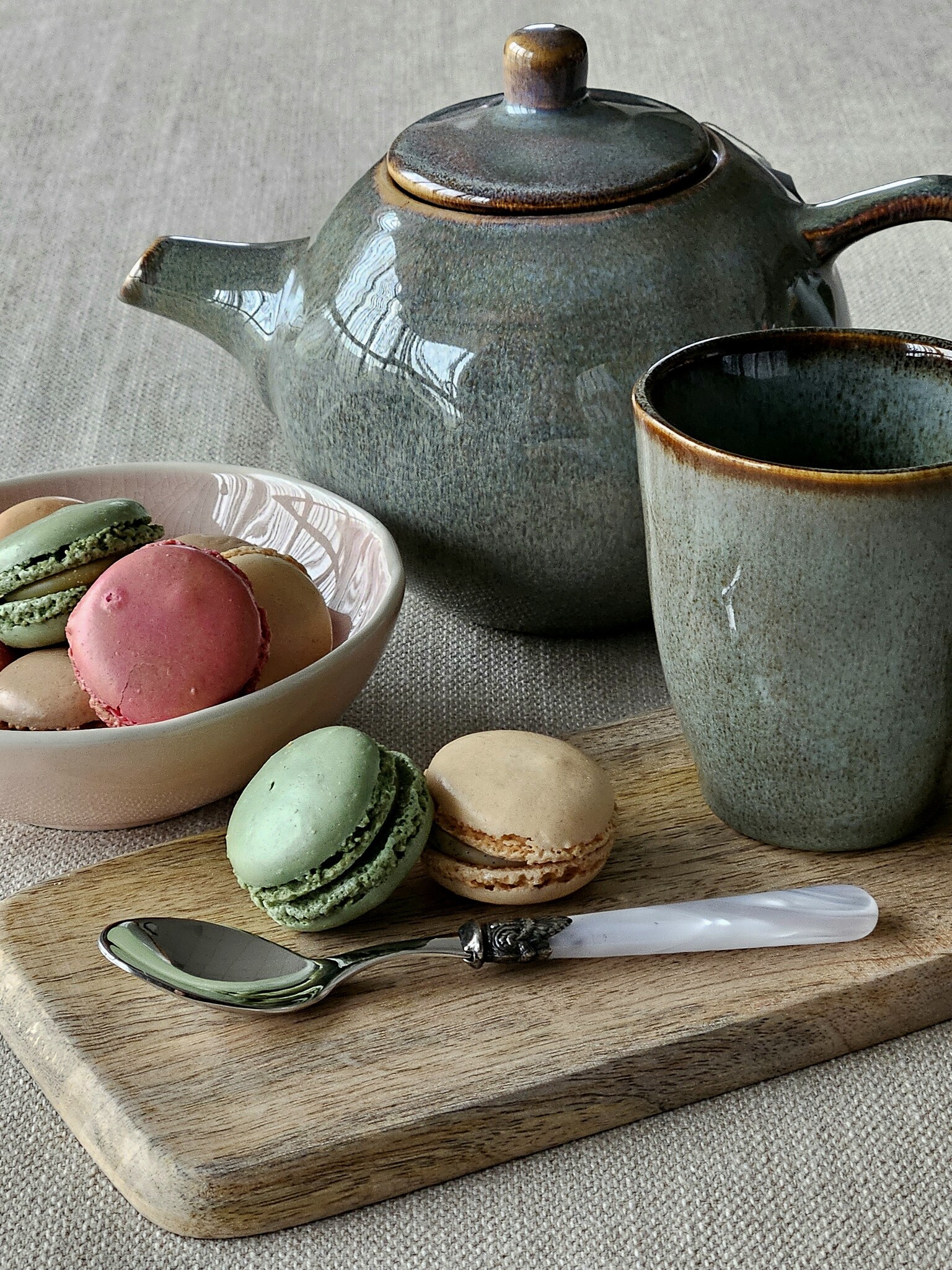 Cuillère à Thé, avec manche Blanc (éclat nacré)