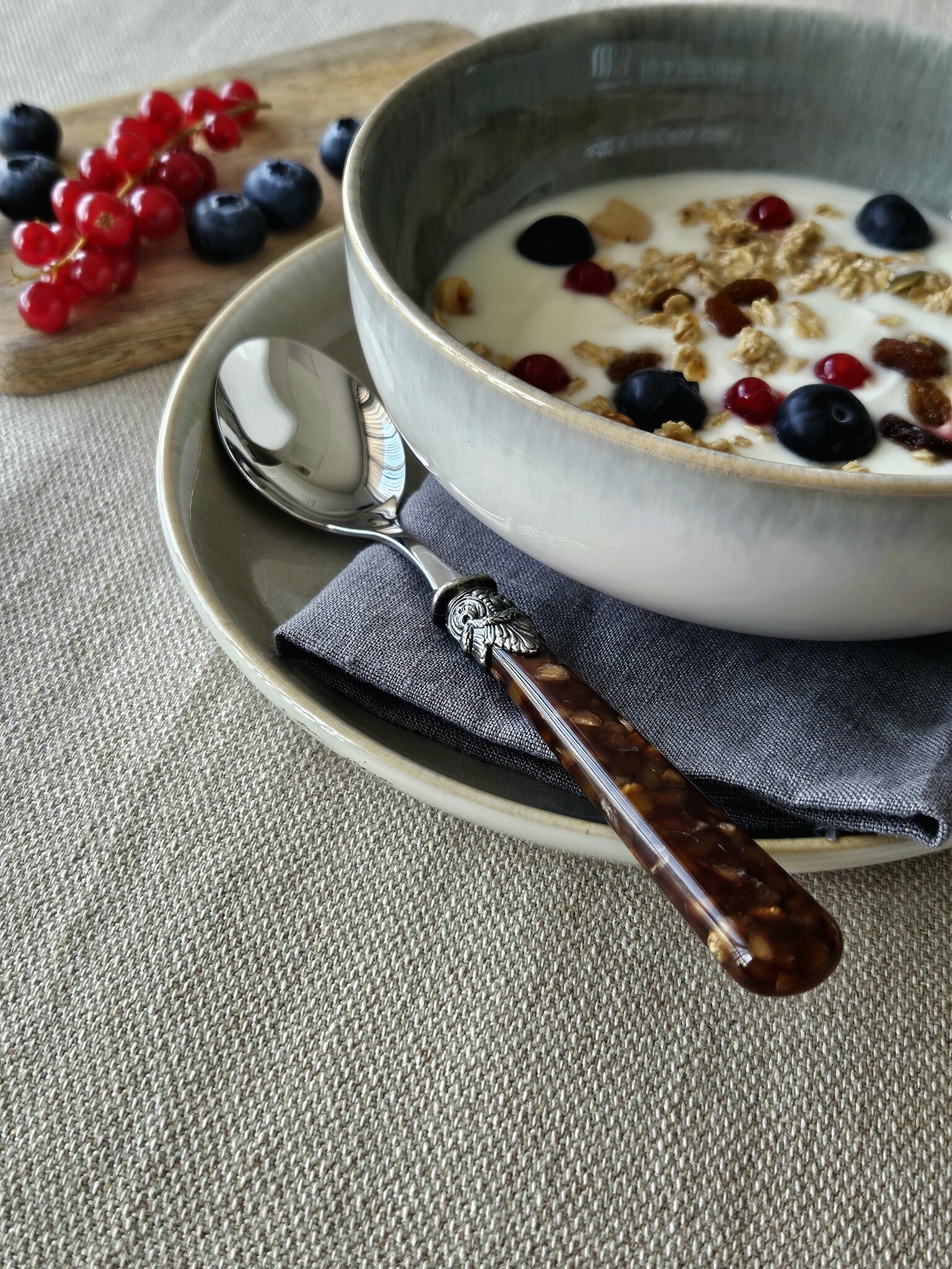 Spoon, Brown (turtle motif), Breakfast
