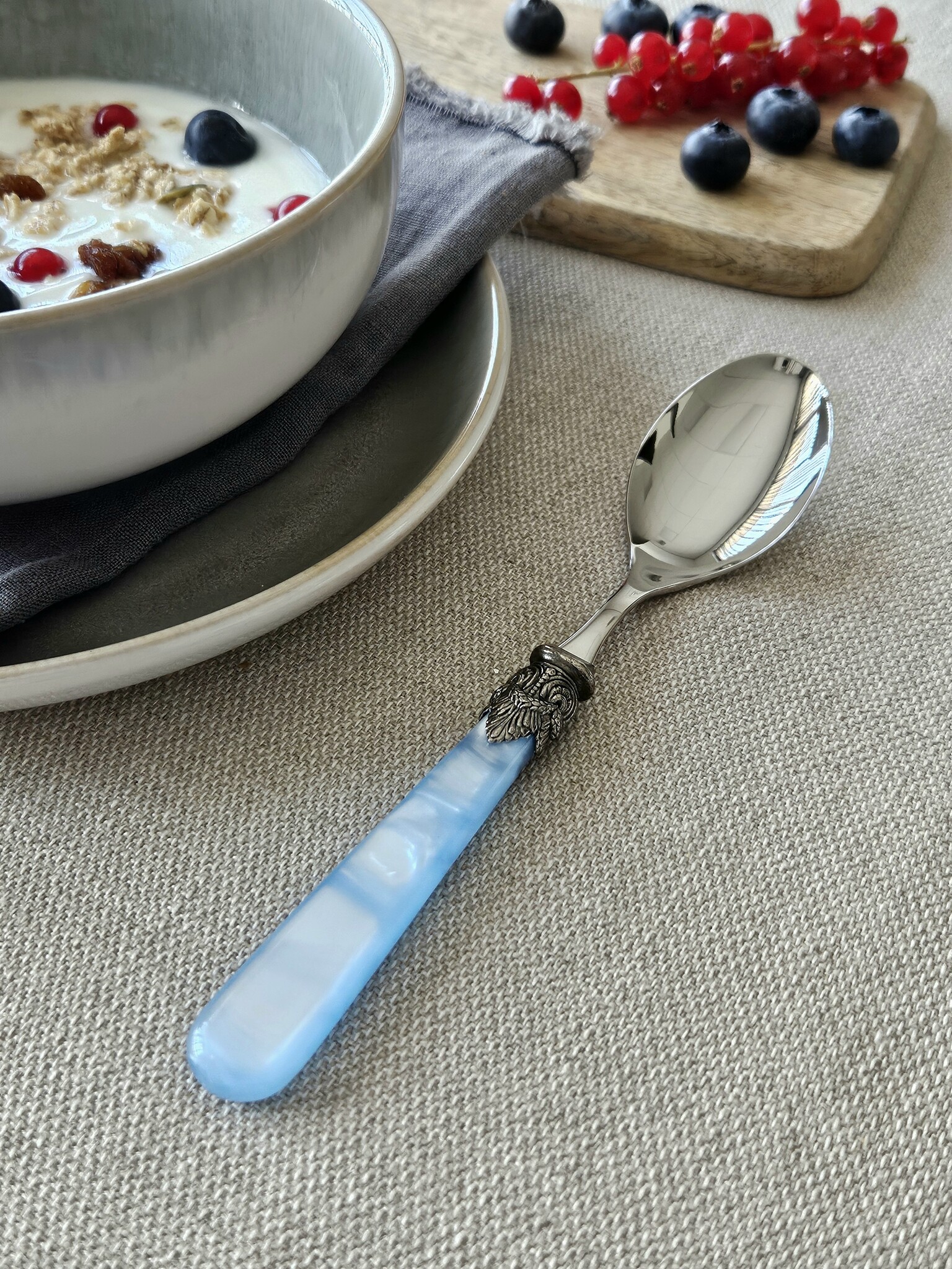 Frühstückslöffel, Hellblau (perlmutt), EME Napoleon