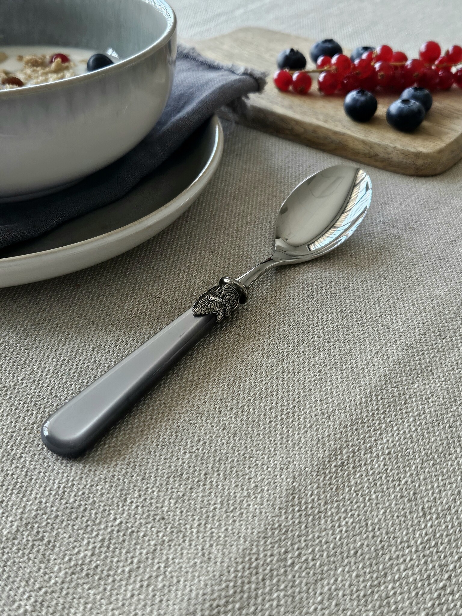 Cuillère, Gris (éclat nacré), Petit-Déjeuner