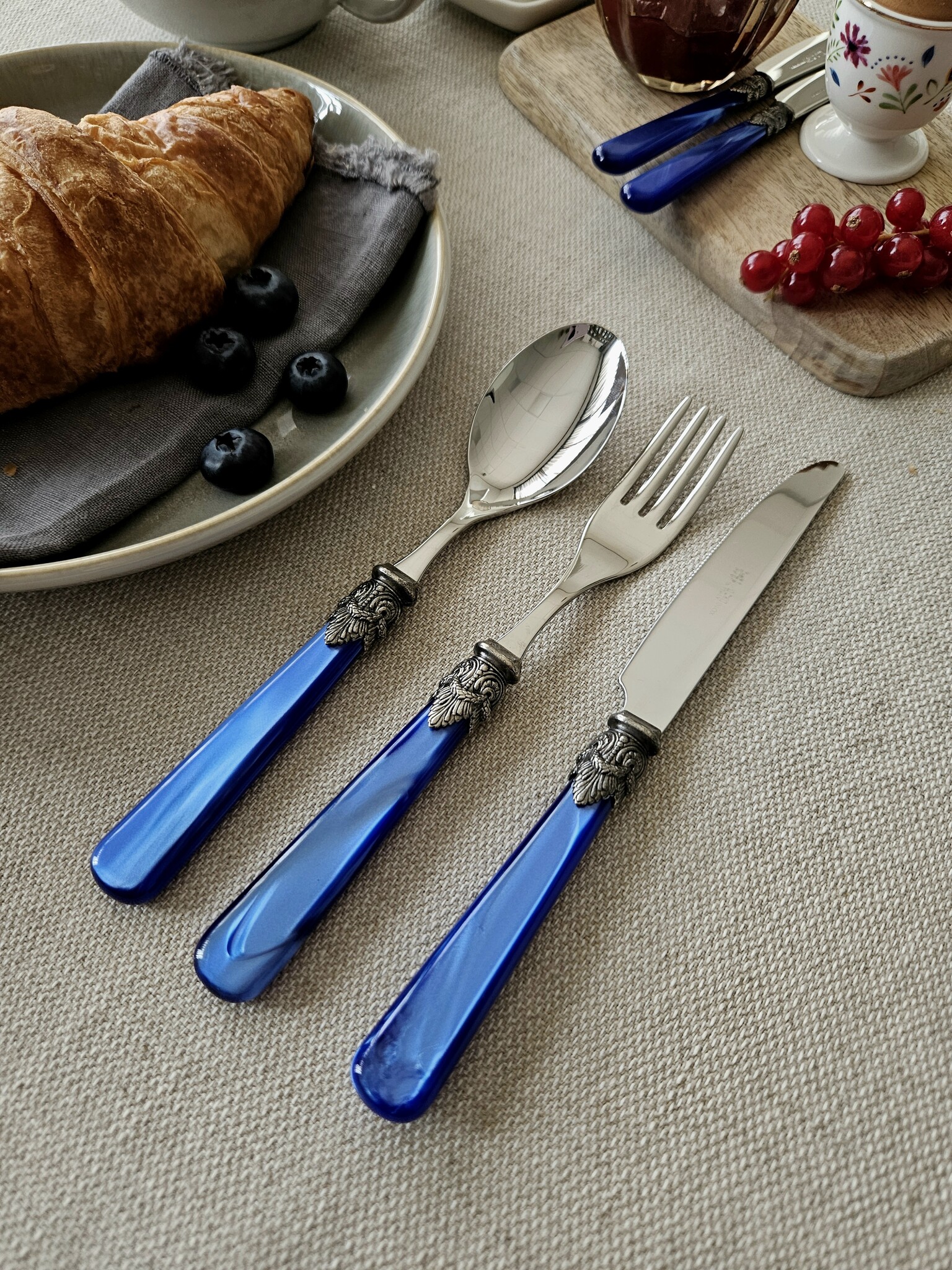 Cutlery Set, Blue (mother-of-pearl sheen), Breakfast