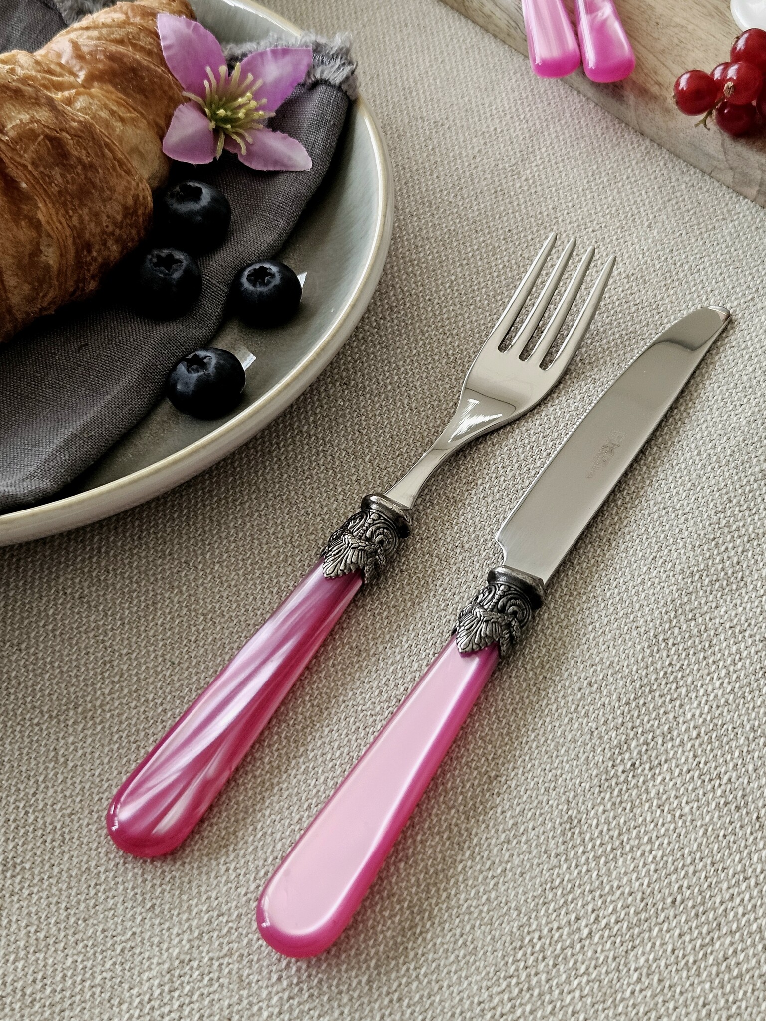 Cuchillo, Fucsia (nácar), Desayuno