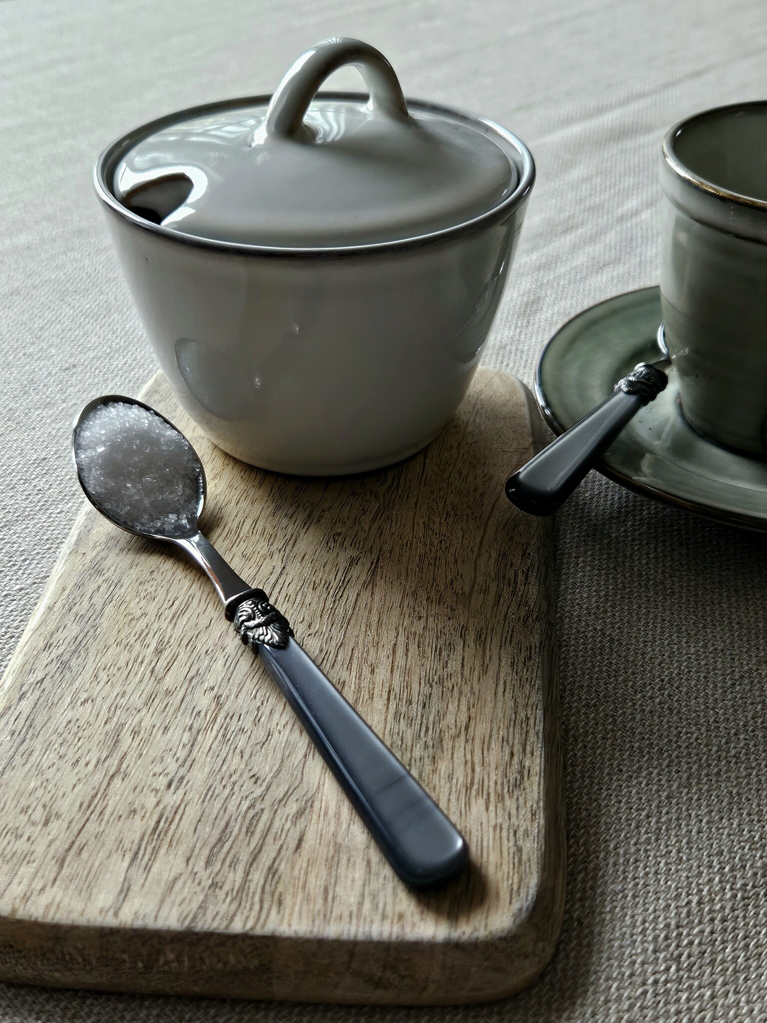 Cucharilla para azúcar, Gris (brillo nácar)