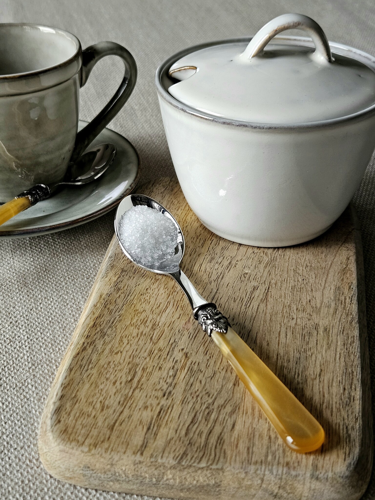 Sugar spoon, Honey Gold (mother-of-pearl sheen)