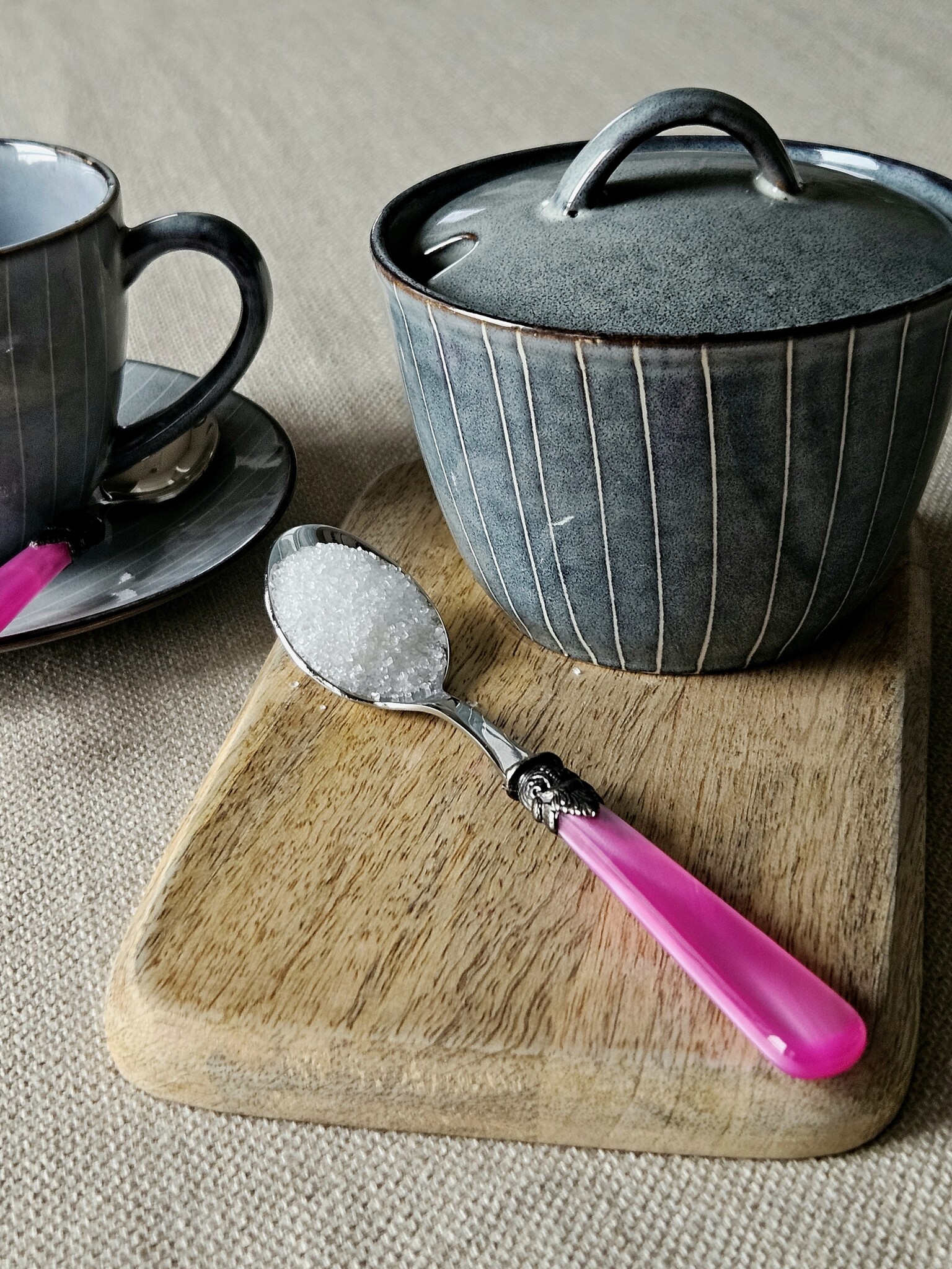 Cuillère à sucre, Fuchsia (éclat nacré)