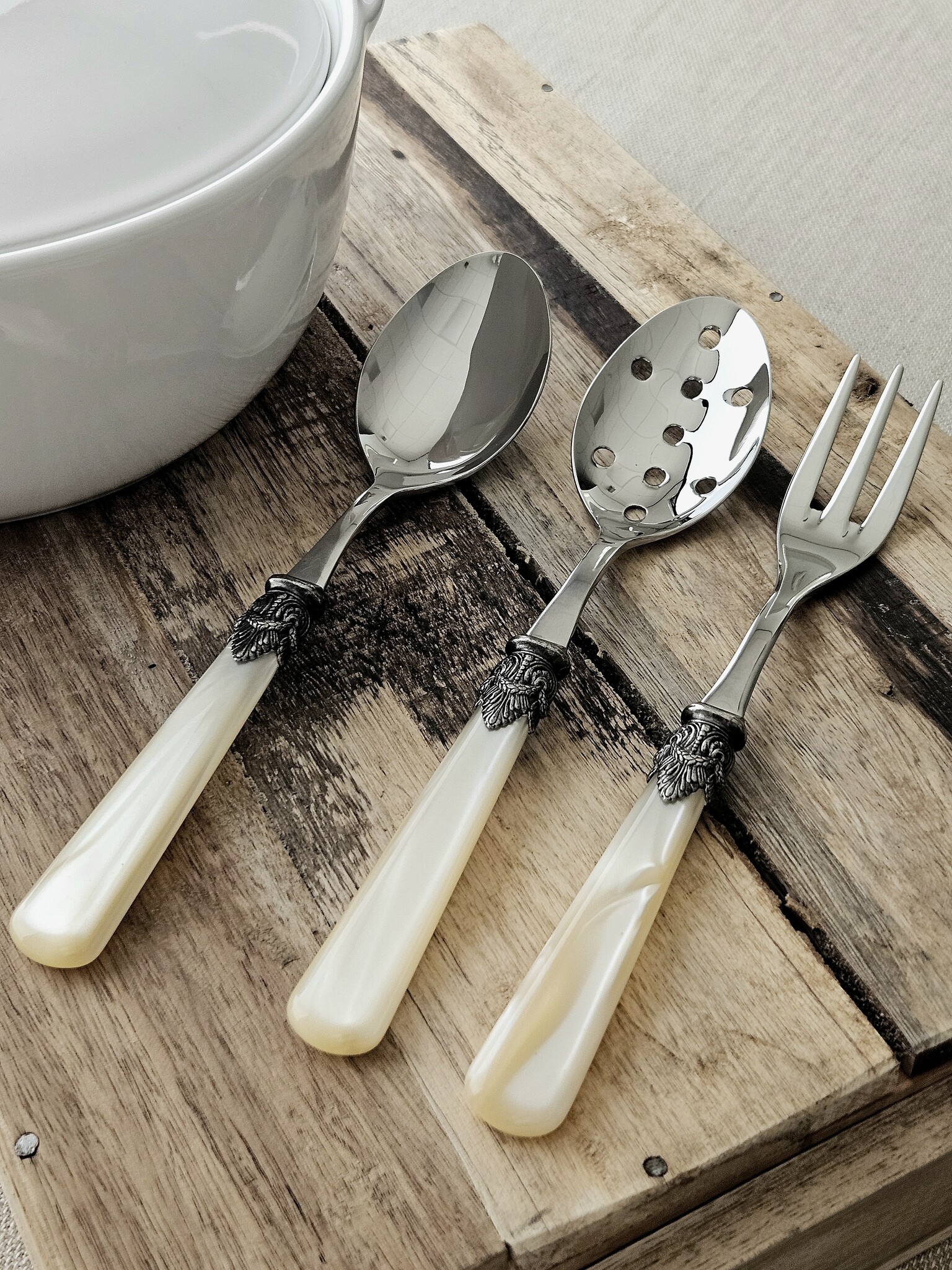 Slotted serving spoon. Ivory (mother-of-pearl)