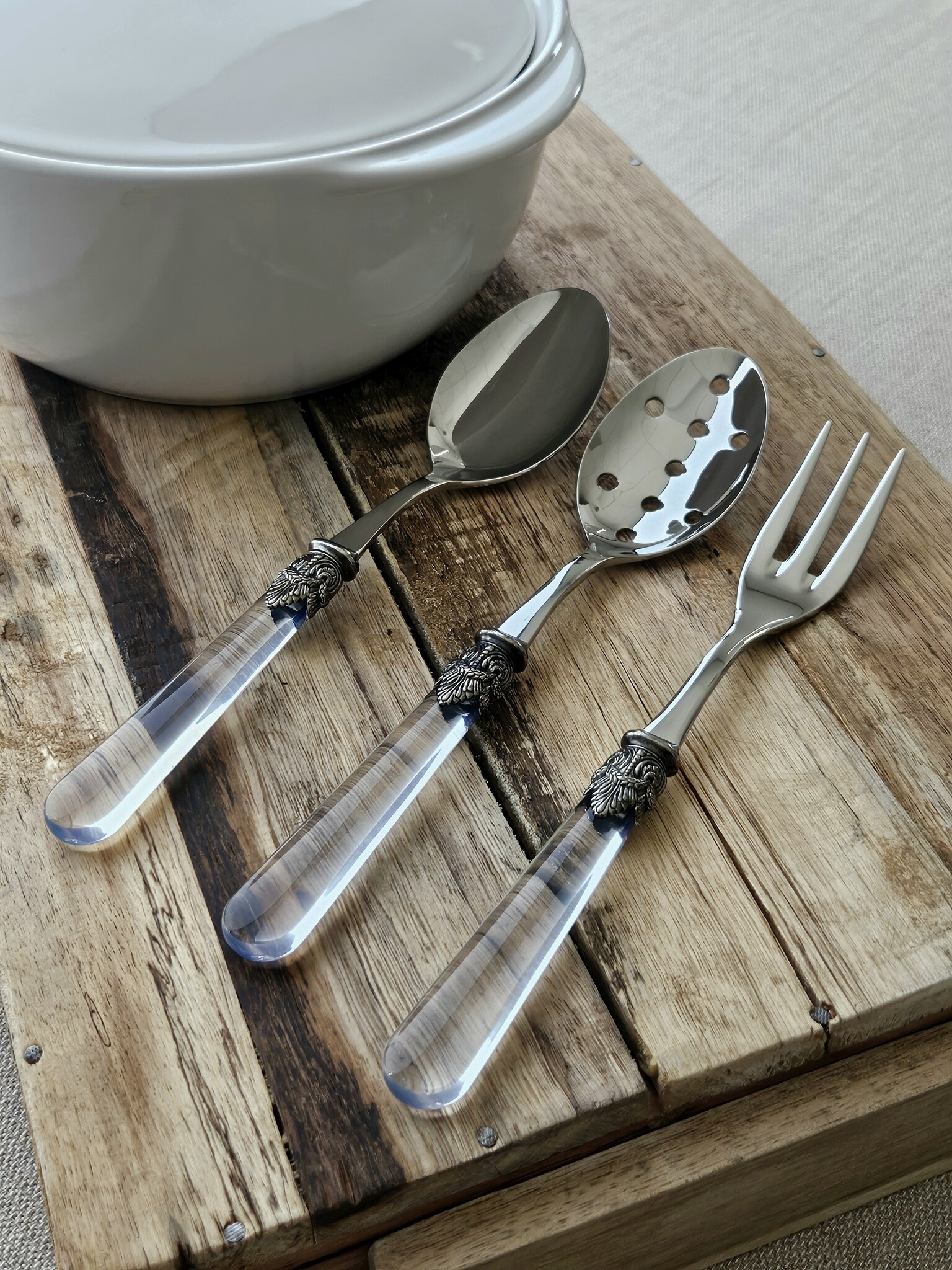 Tenedor para servir, Transparante