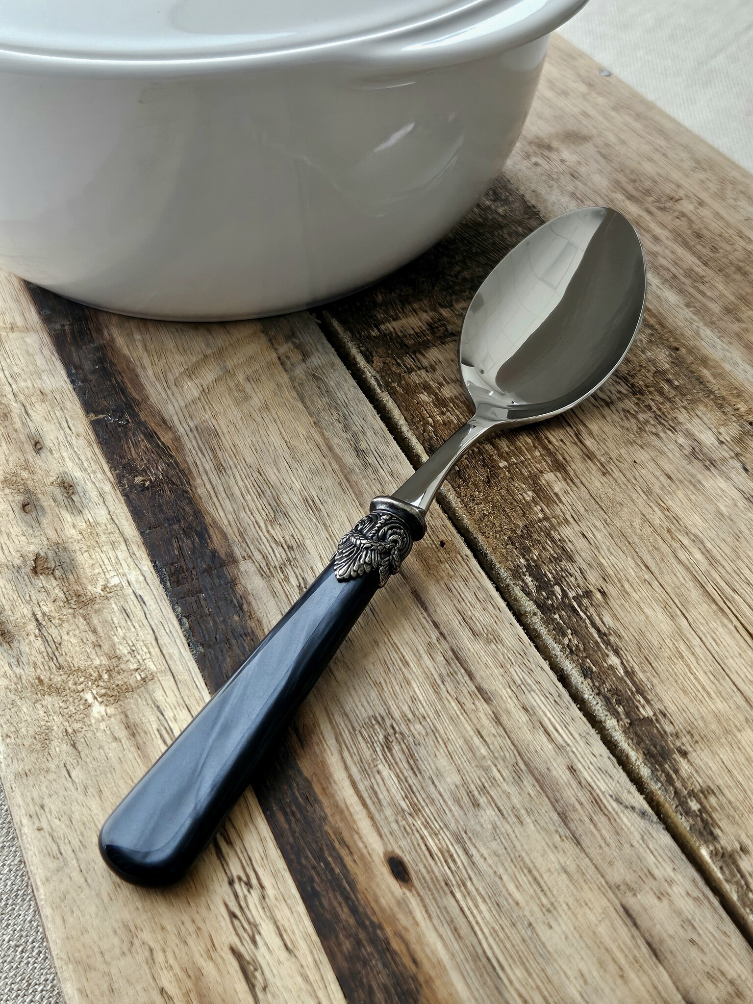 Cuchara para servir, Negro (brillo nácar)