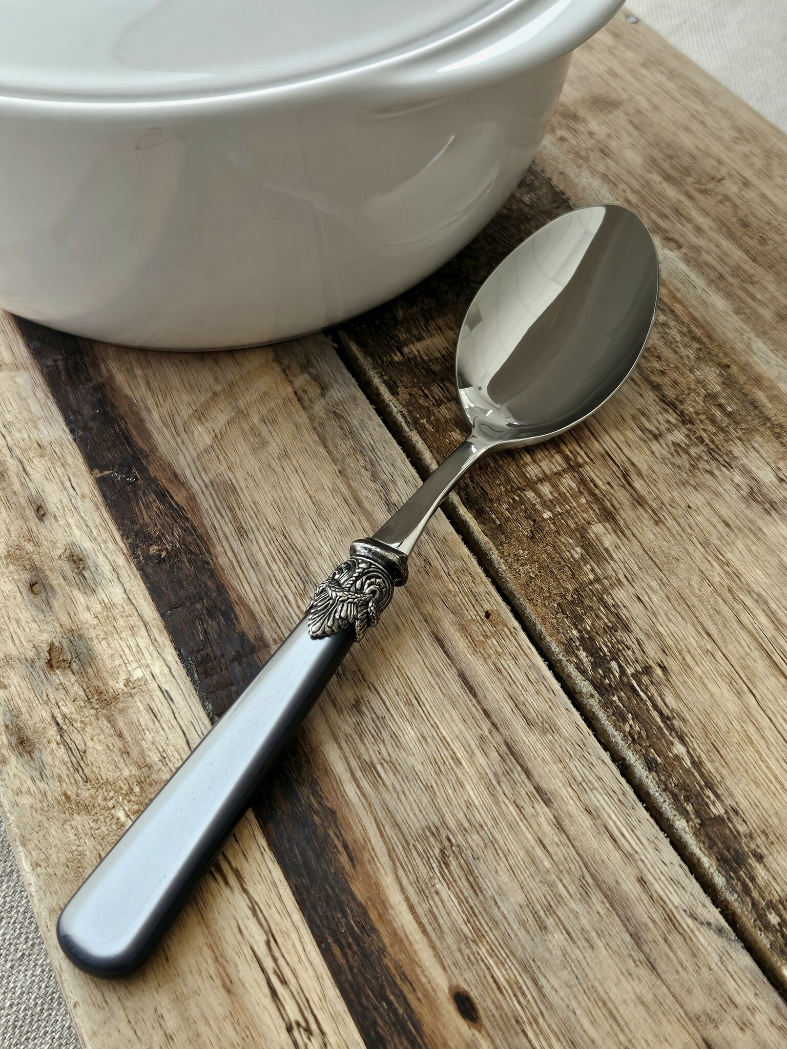 Cuillère à servir, Gris (nacré)