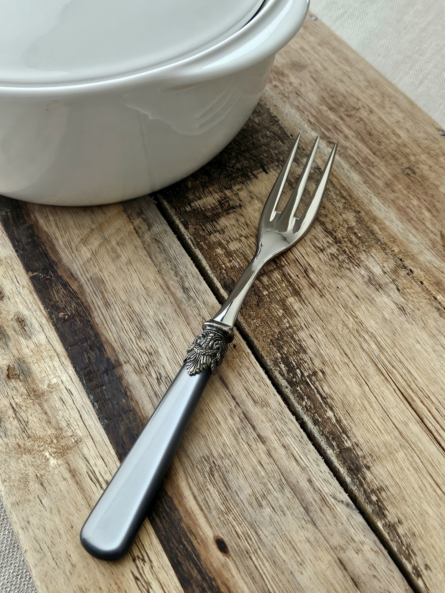 Tenedor para servir, Gris (brillo nácar)