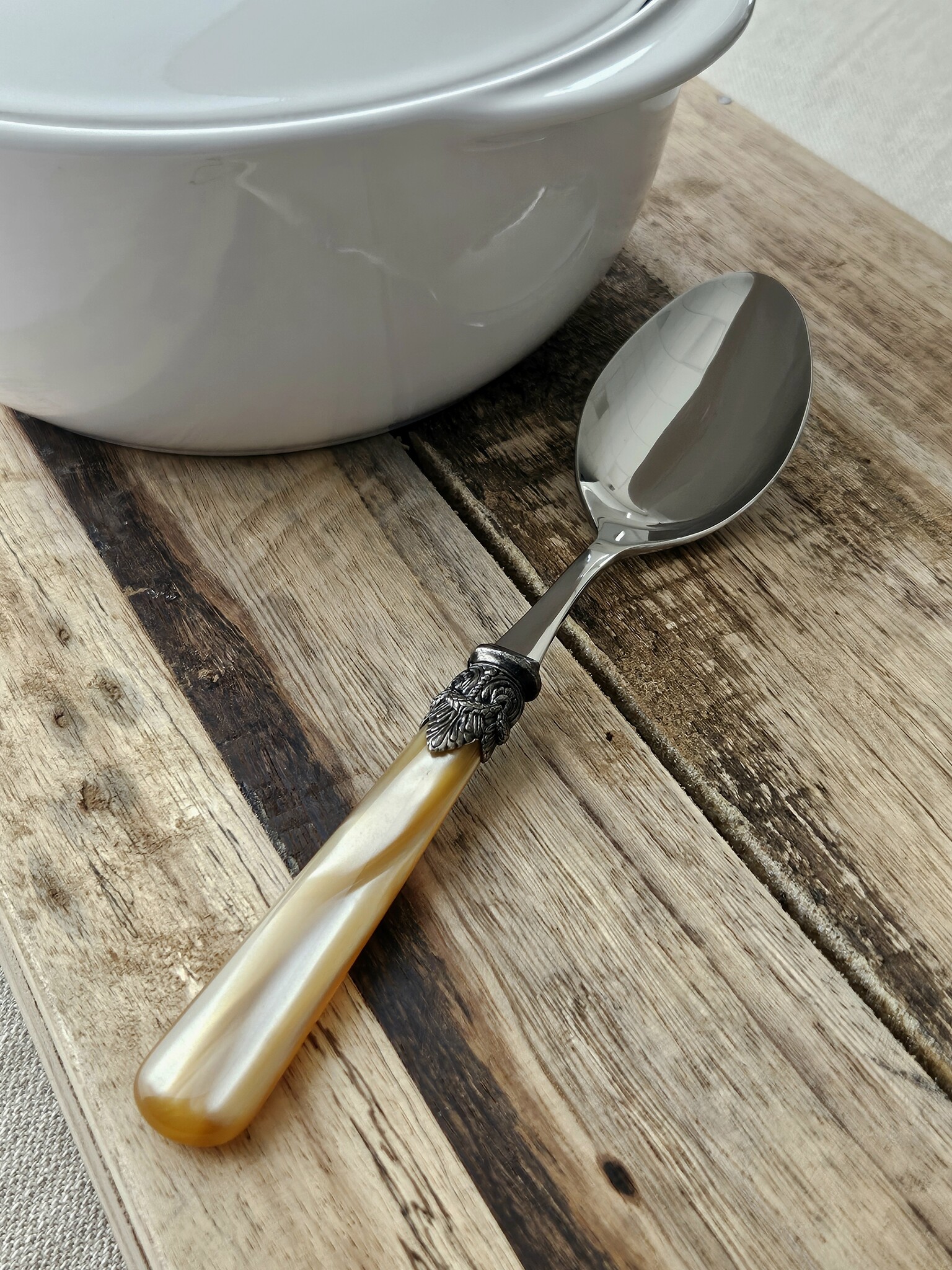 Cuchara para servir, Miel Oro (brillo nácar)