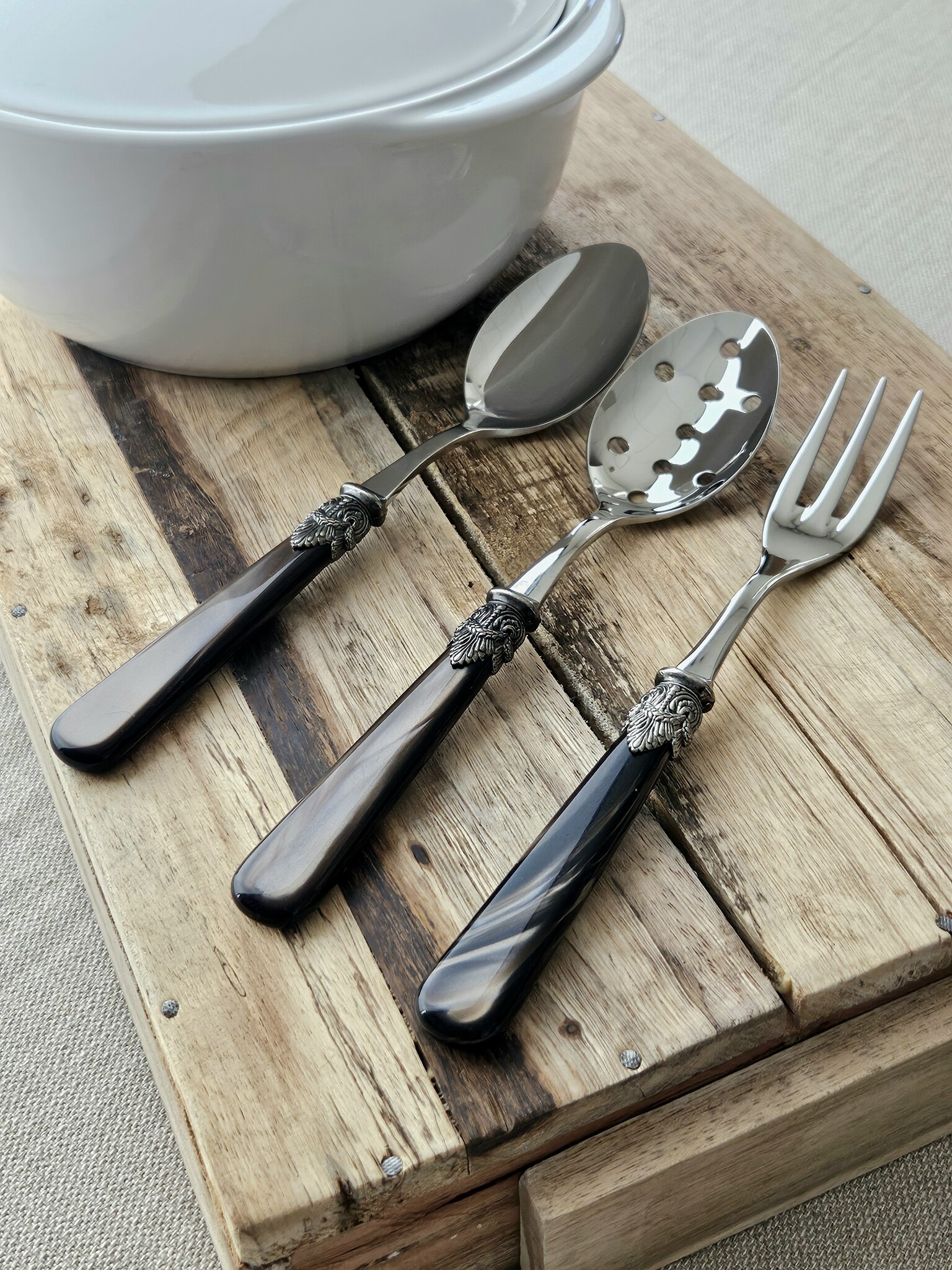 Sleuflepel, Bruin (parelmoer), EME Napoleon