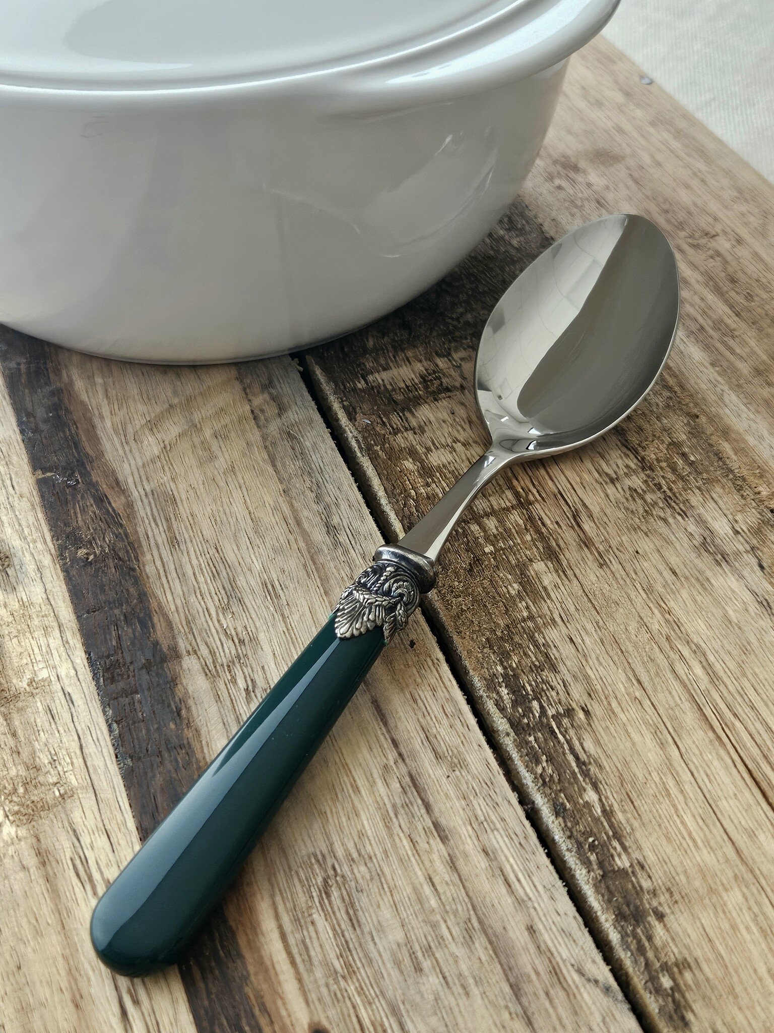 Serving spoon, Green (matte)