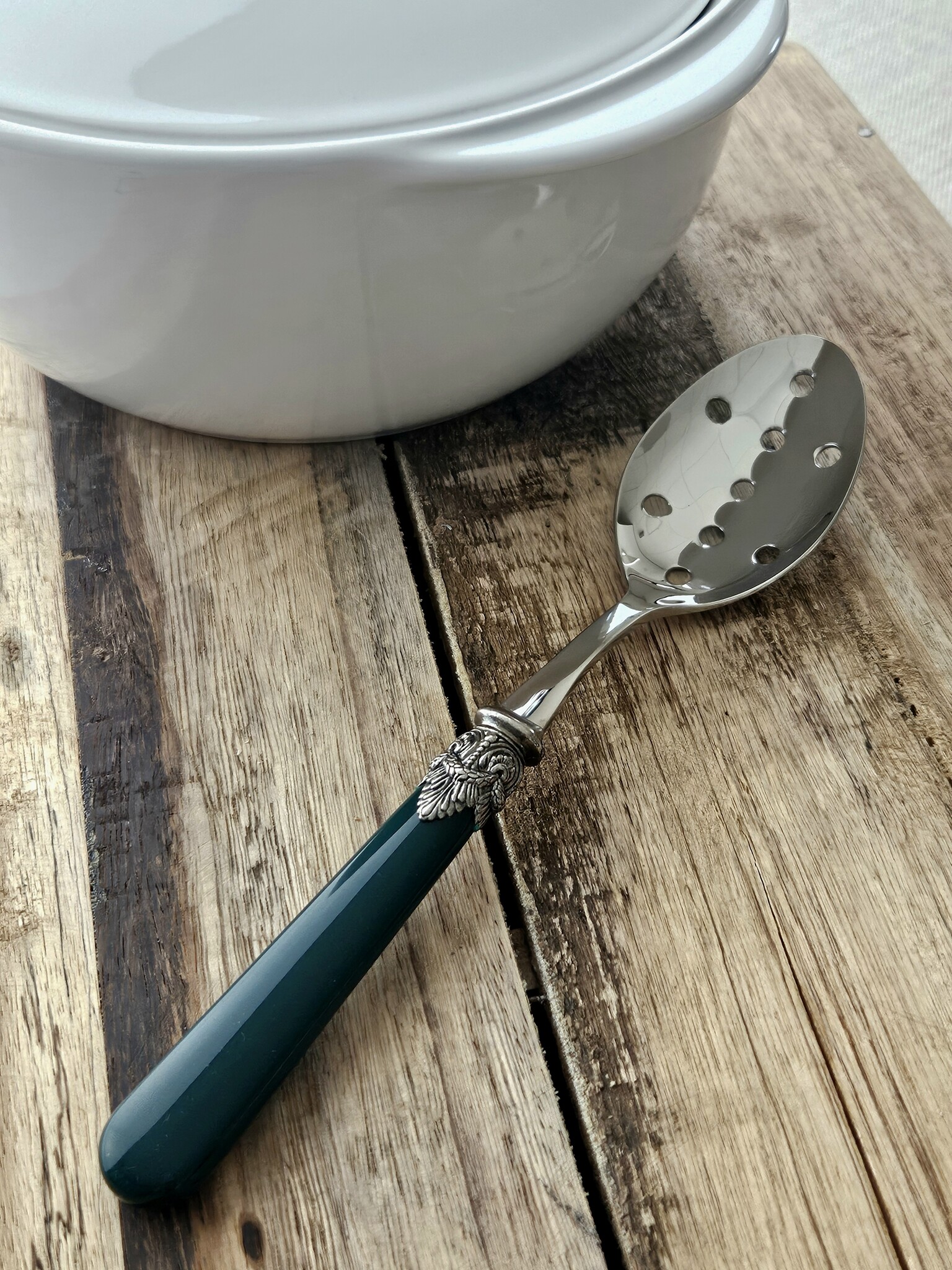 Slotted serving spoon, Green (matte)