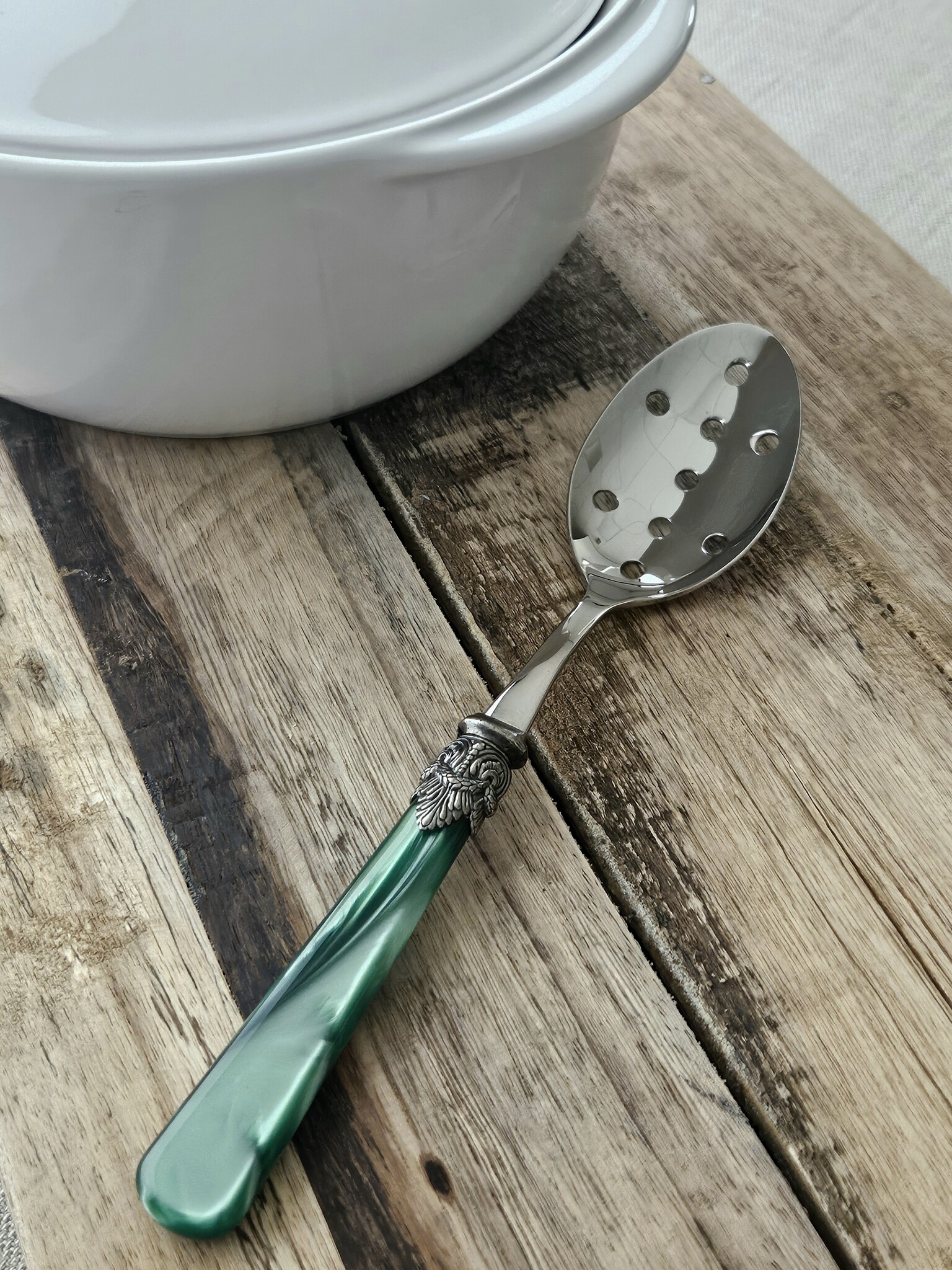 Cuchara ranurada, Verde (brillo nácar)