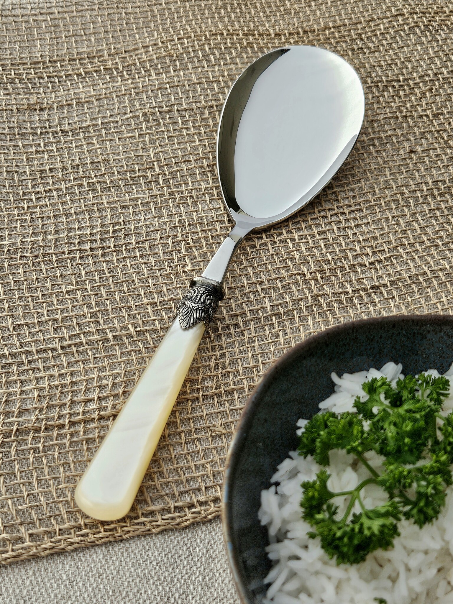 Cuchara para servir arroz, Marfil (brillo nácar)