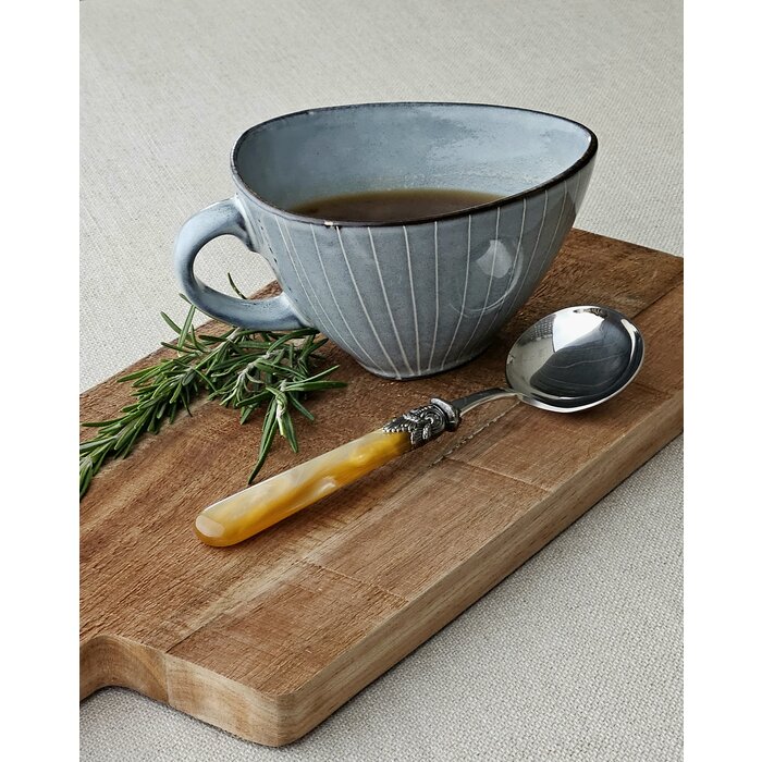 Gravy ladle, Honey Gold (mother-of-pearl sheen)