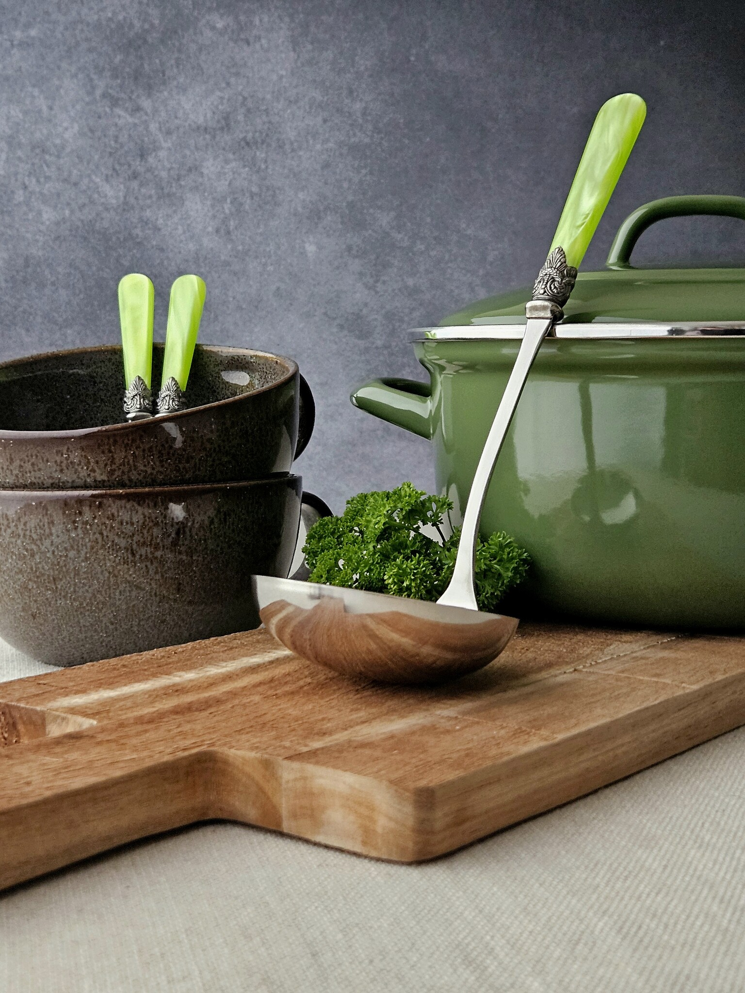 Soup ladle, Light Green (mother-of-pearl sheen)