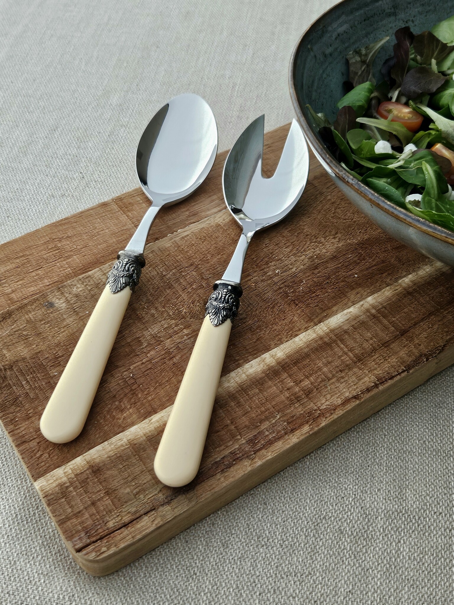 Salad servers, Ivory (matte)