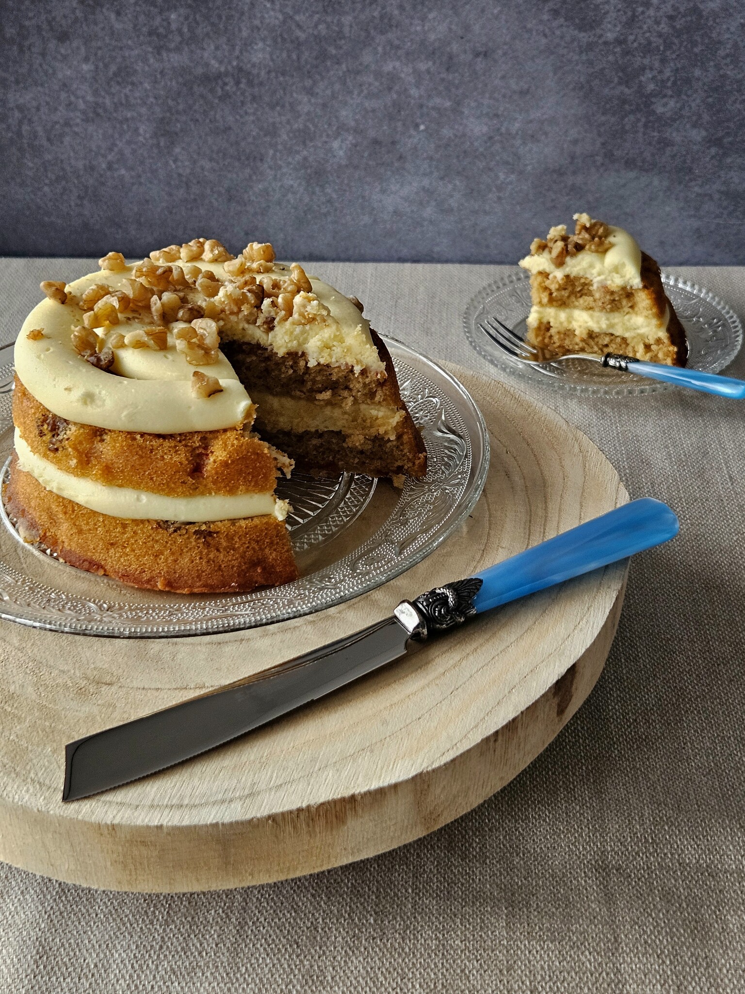 Cake knife, Light Blue (mother-of-pearl)