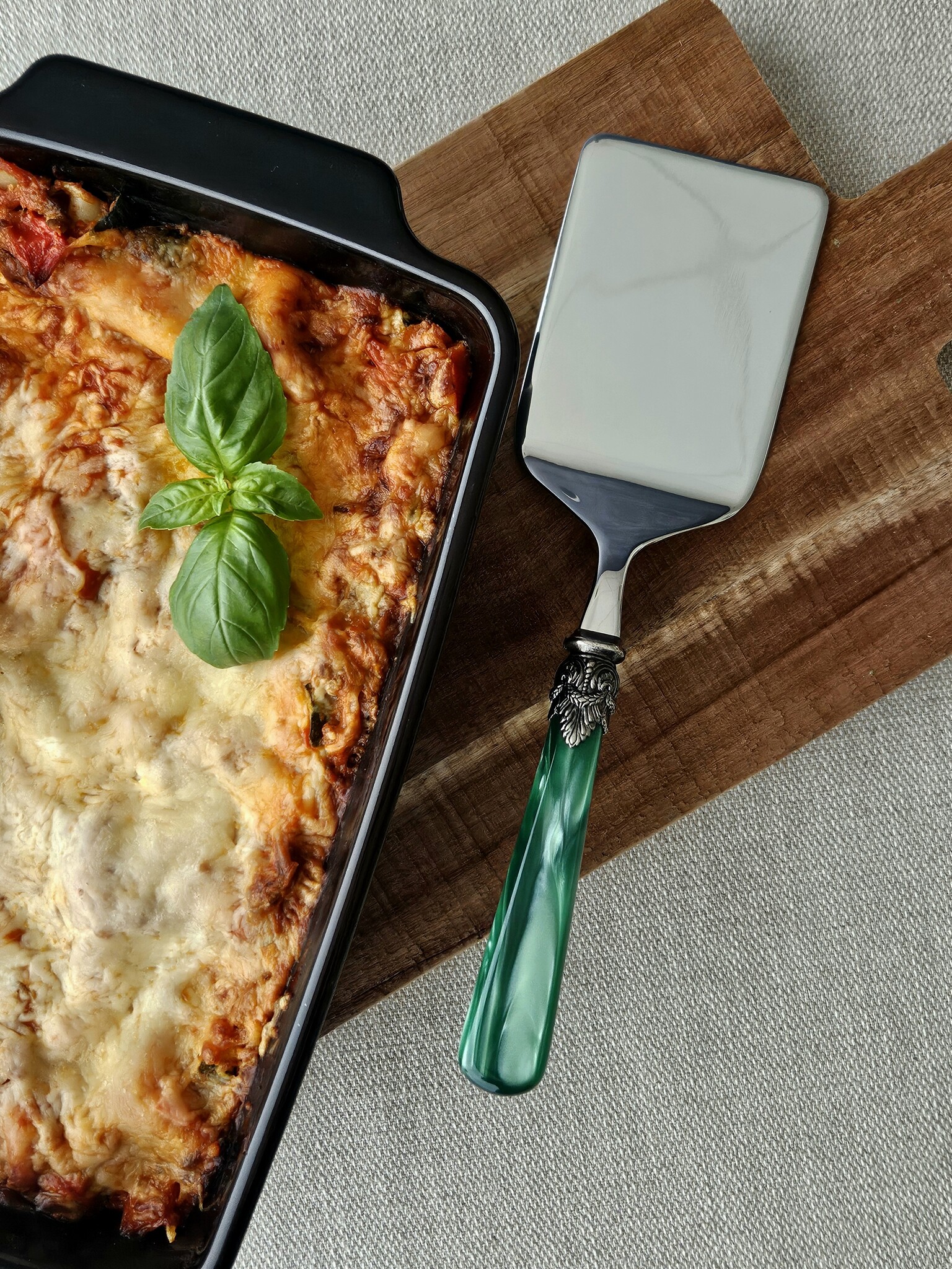 Lasagne server, Green (mother-of-pearl sheen)