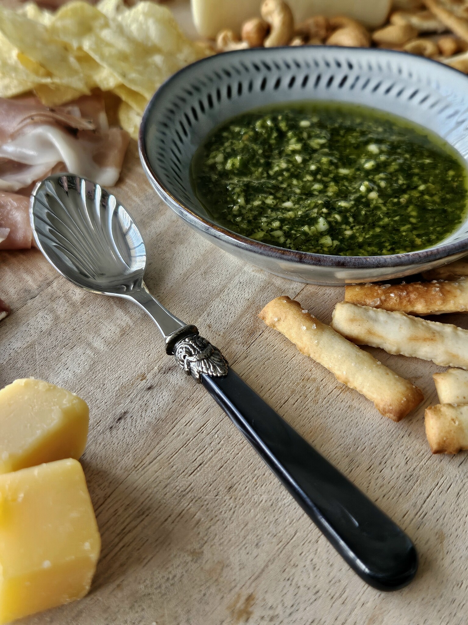 Cuillère à fromage, Noir (éclat nacré)
