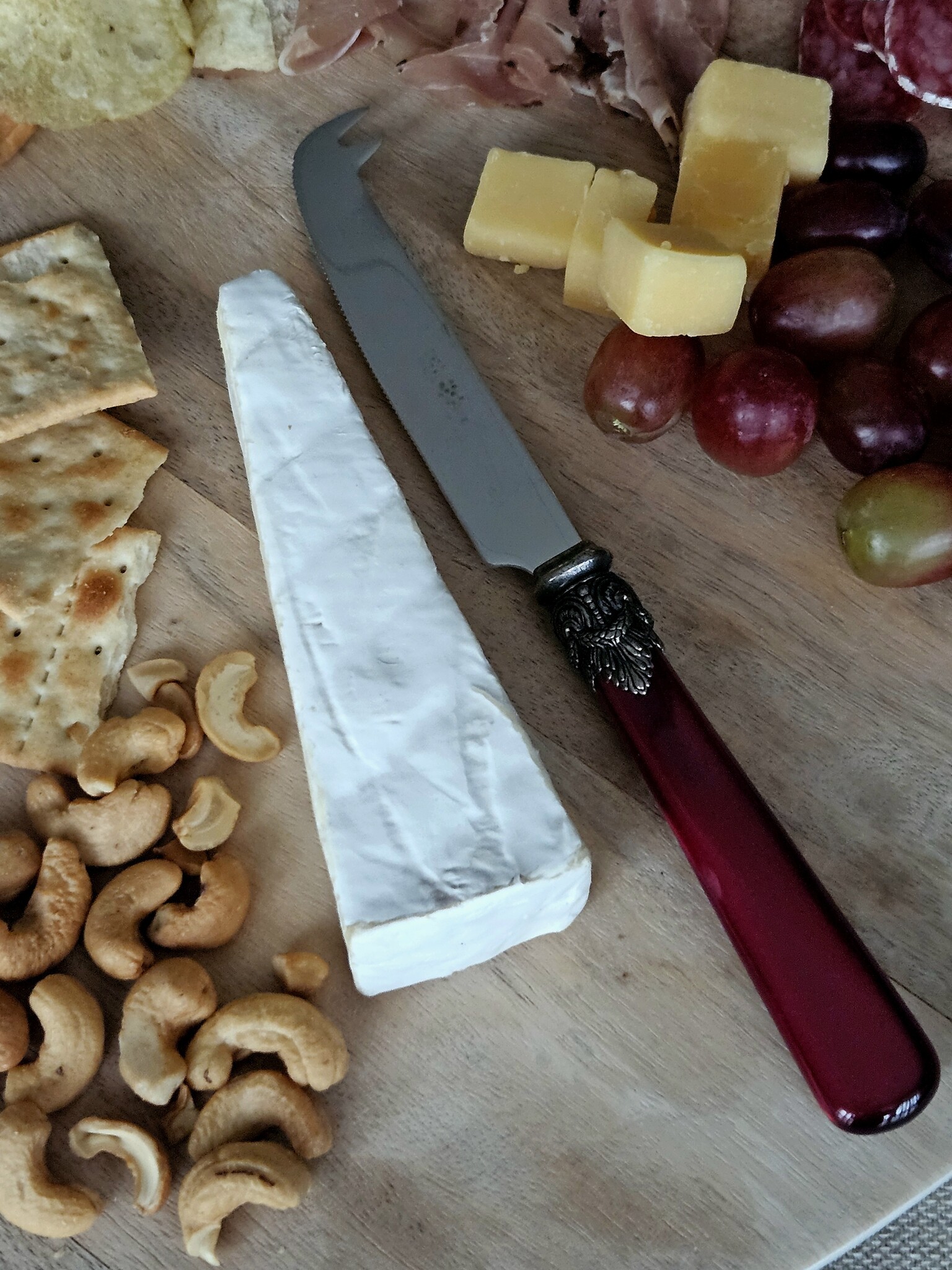 Cuchillo para queso, Rojo (nácar)