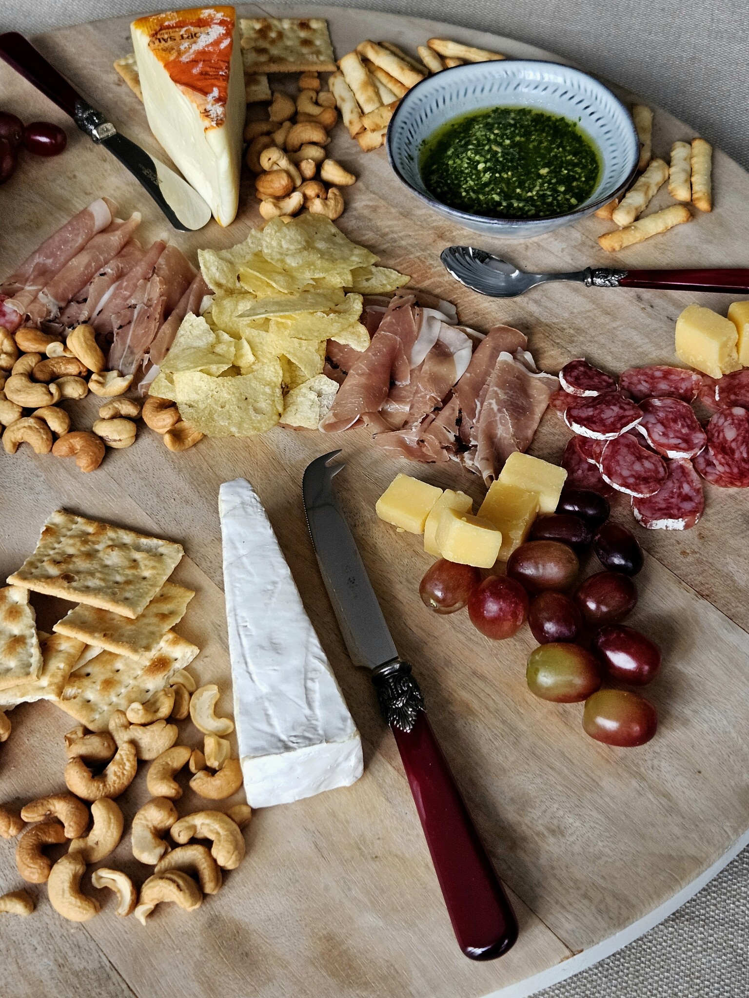 Couteau à fromage, Rouge (nacré)