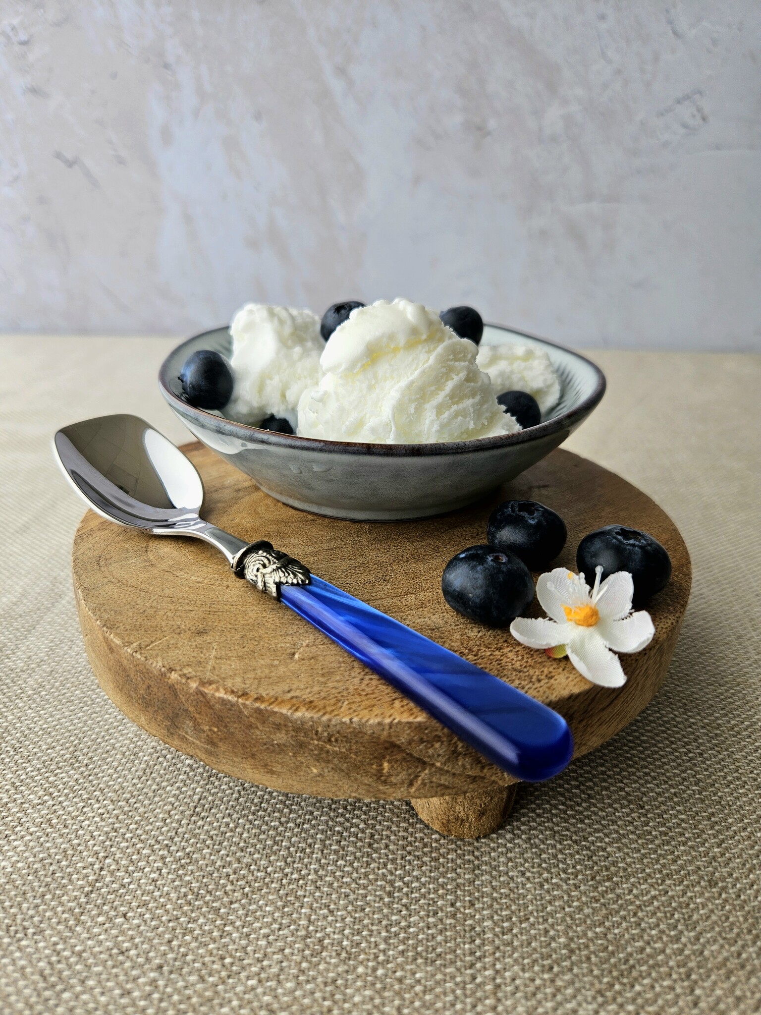 Cuchara para Helado, con mango Azul (nácar)
