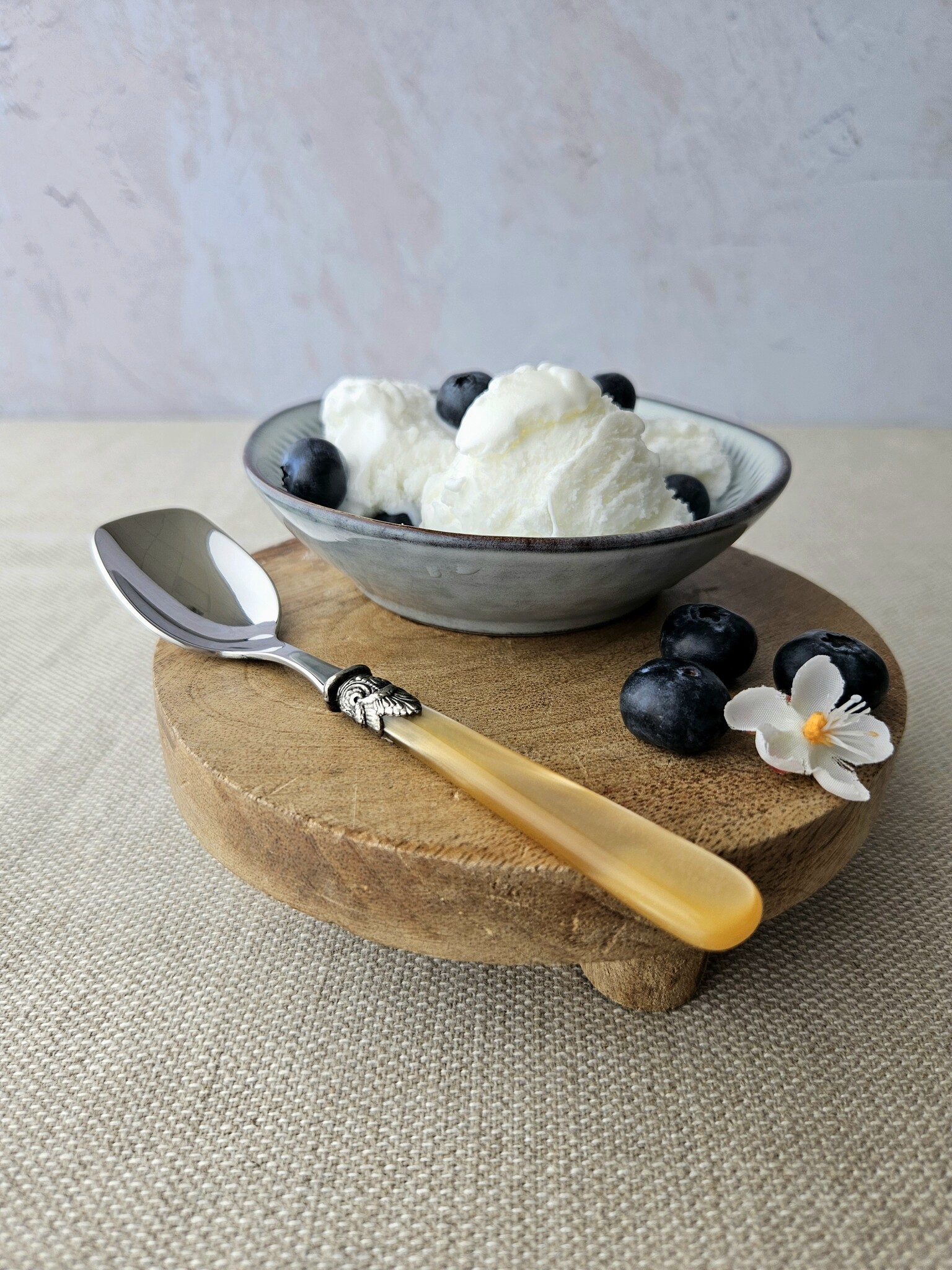 Cuillère Glace, avec manche Miel Or (éclat nacré)