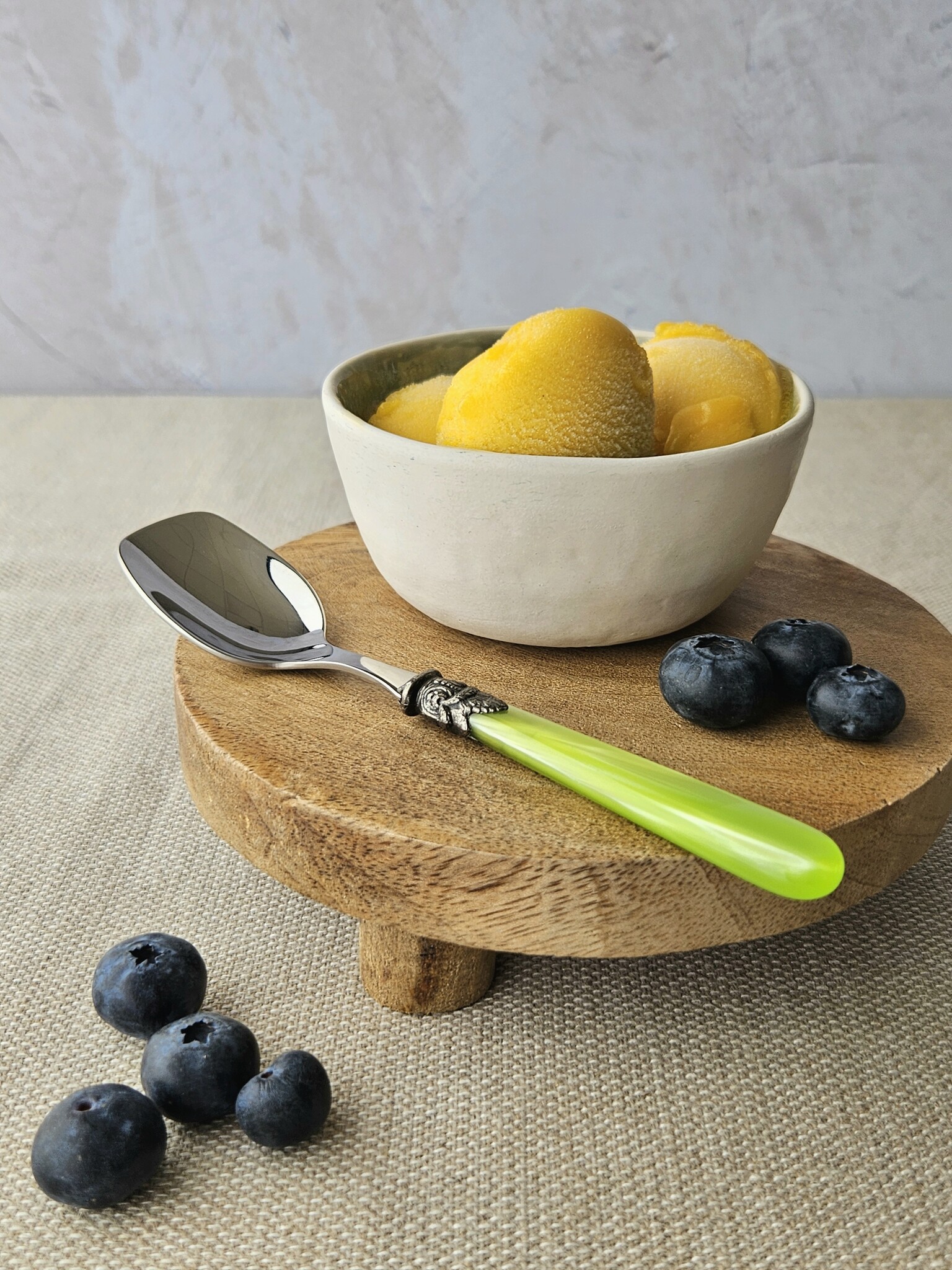 Ice Cream Spoon, with Light Green handle (mother-of-pearl sheen)