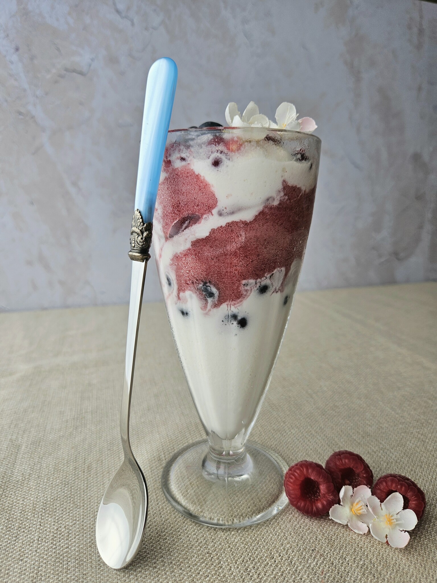 Cuillère Long Drink / Cuillère à Sorbet, Bleu Clair (nacré), 21,5 cm
