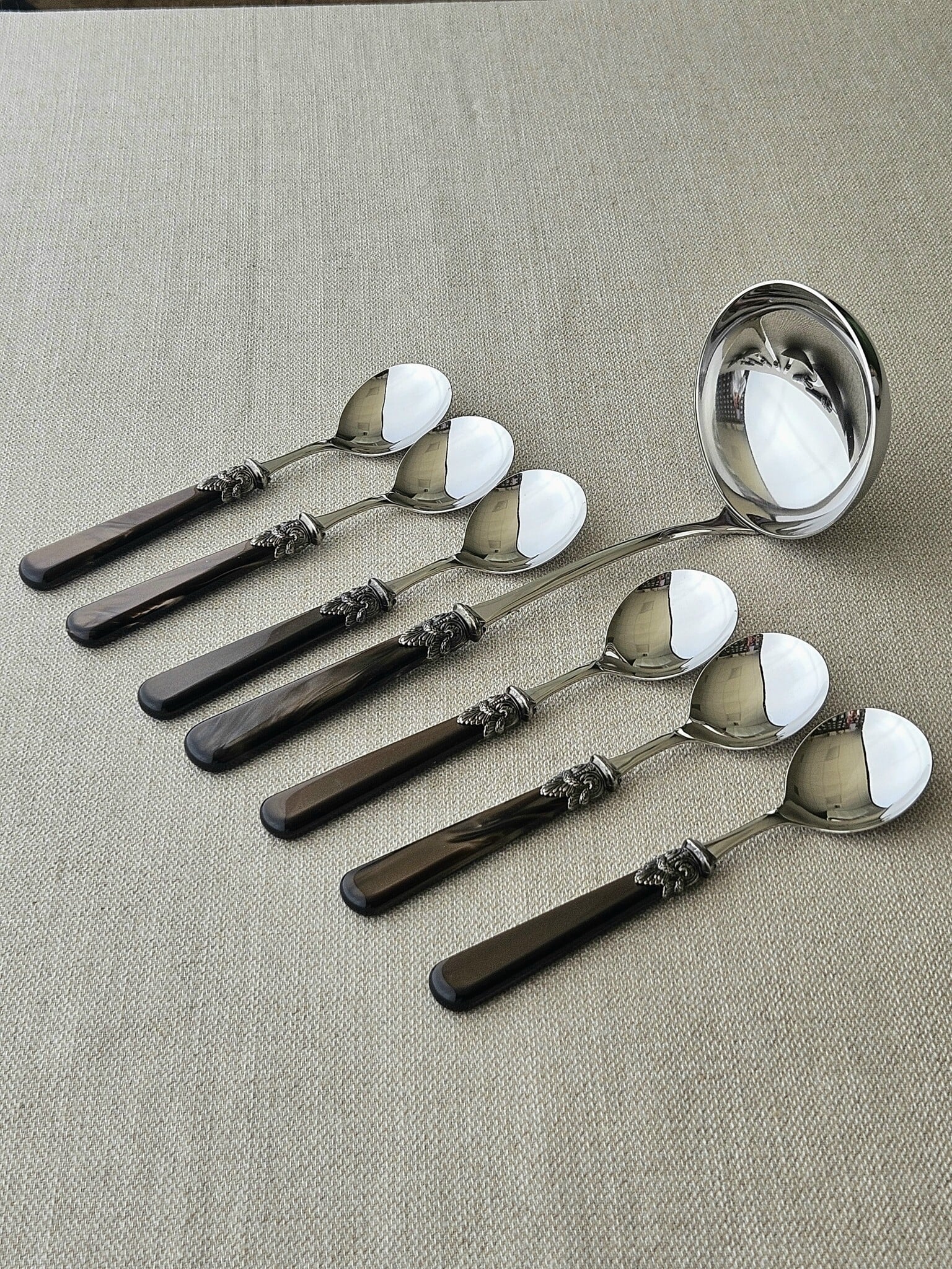 Ensemble de Couverts à Soupe  (7 pièces), Marron (éclat nacré)