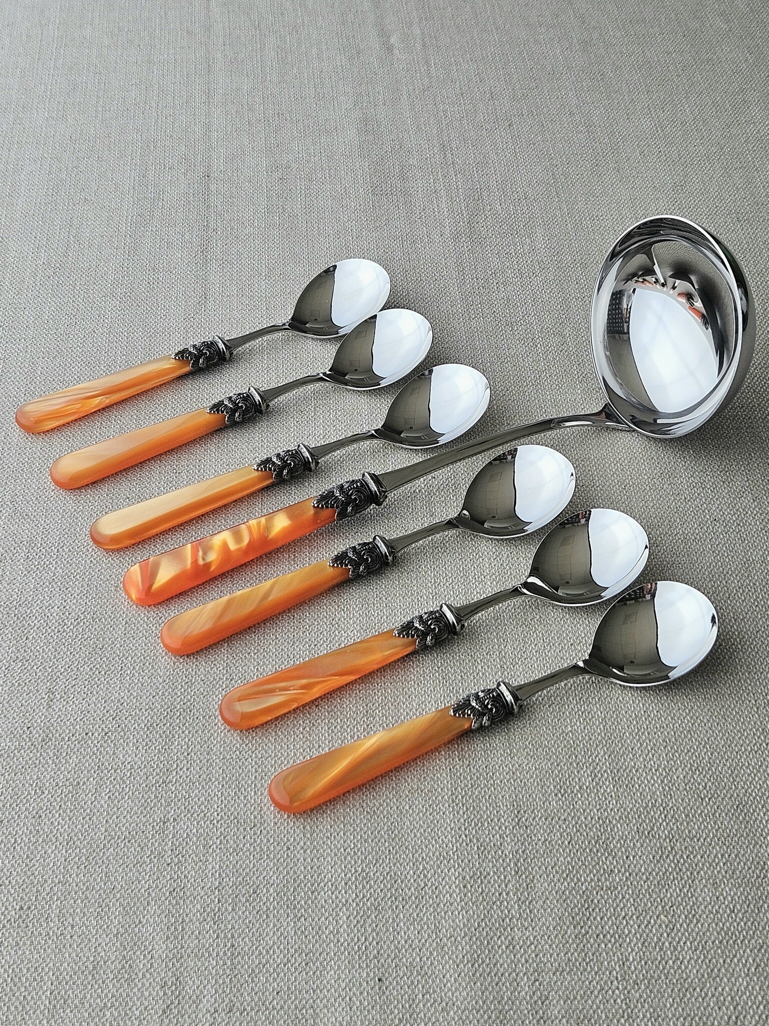 Juego de Cubiertos para Sopa (7 piezas), Naranja (nácar)