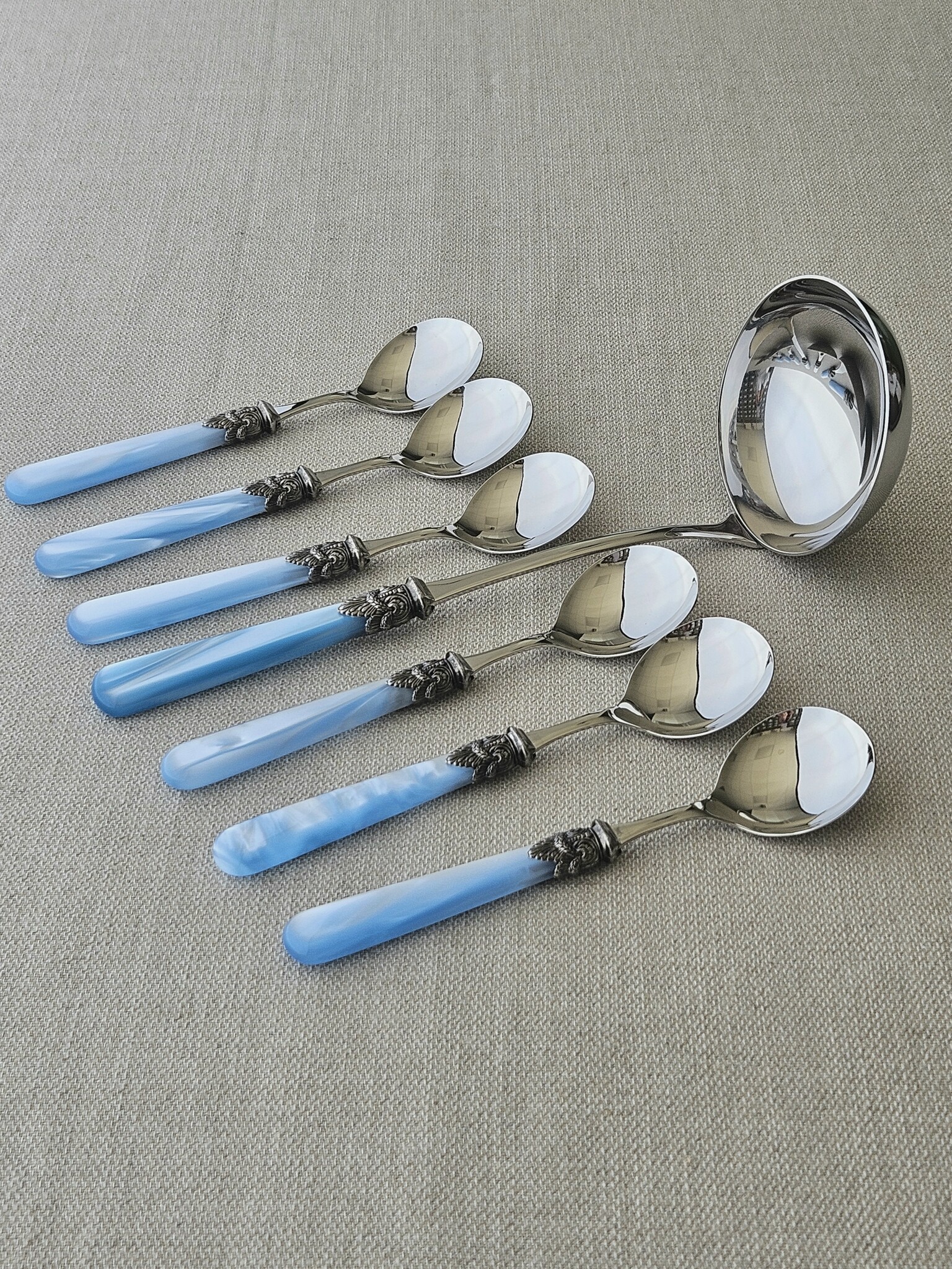 Juego de Cubiertos para Sopa (7 piezas), Azul Claro (nácar)