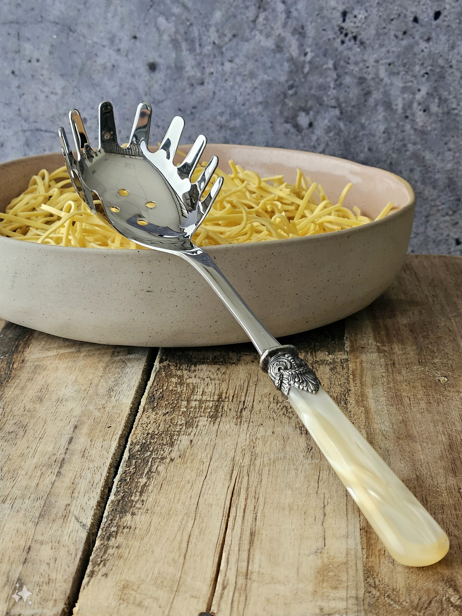 Pasta serving set, Ivory (mother-of-pearl)