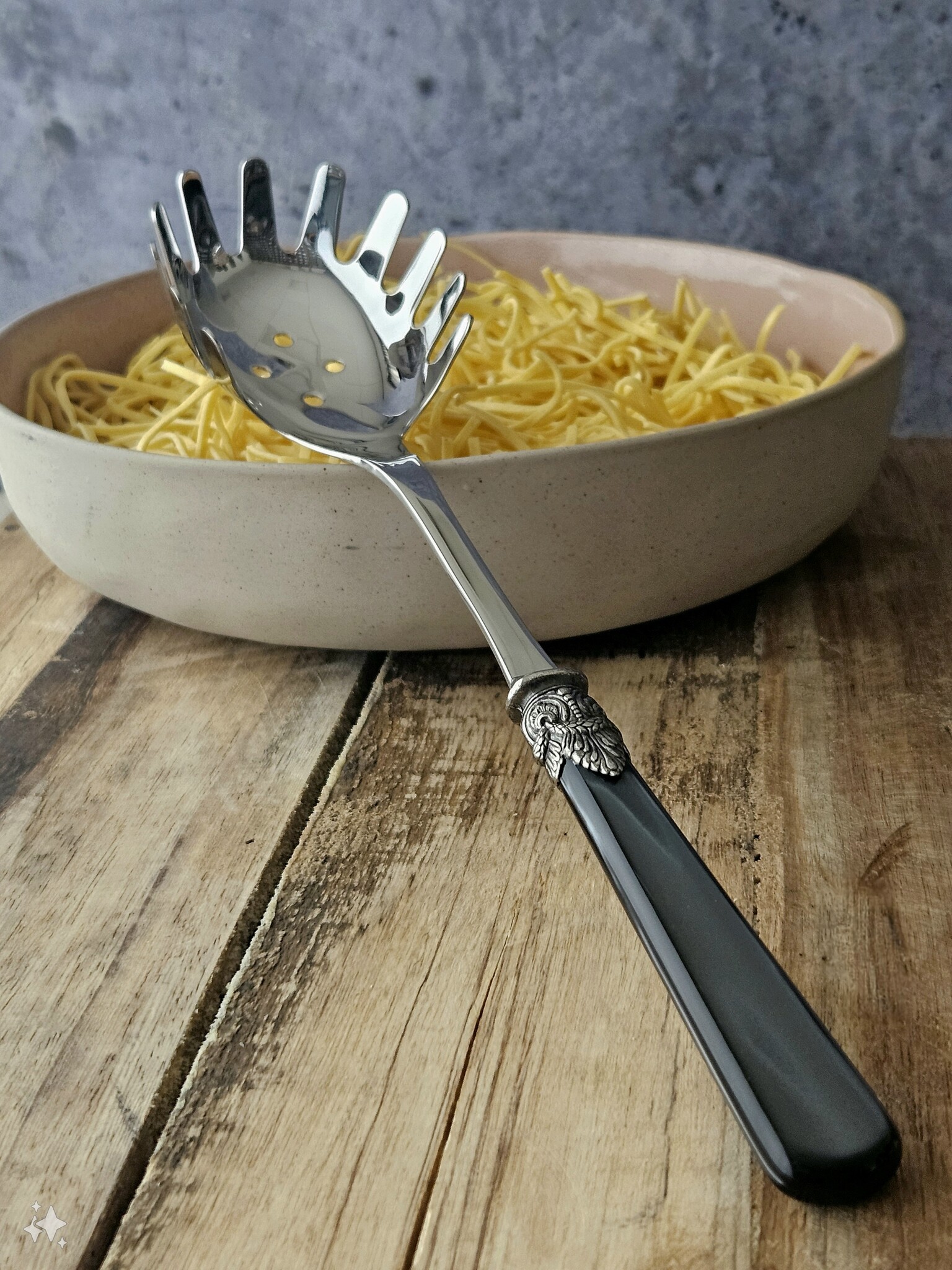 Pasta serving set, Black (mother-of-pearl sheen)