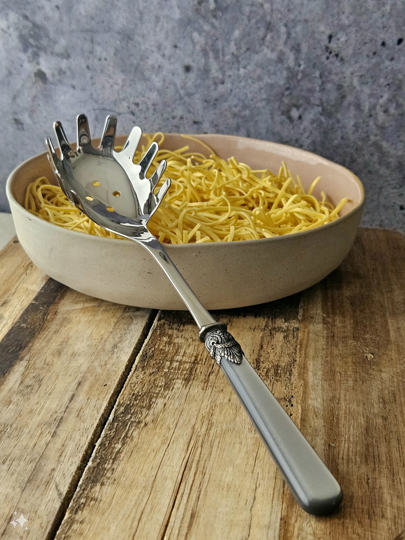 Pasta serving set, Gray (mother-of-pearl)