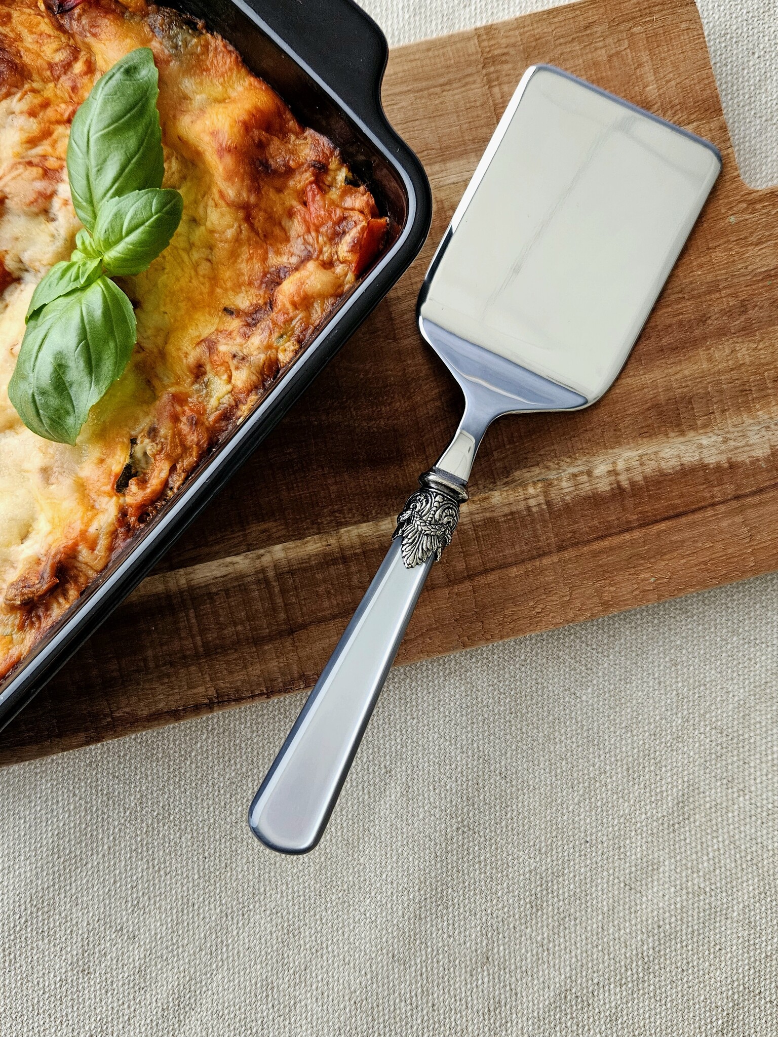 Pasta serving set, Gray (mother-of-pearl)