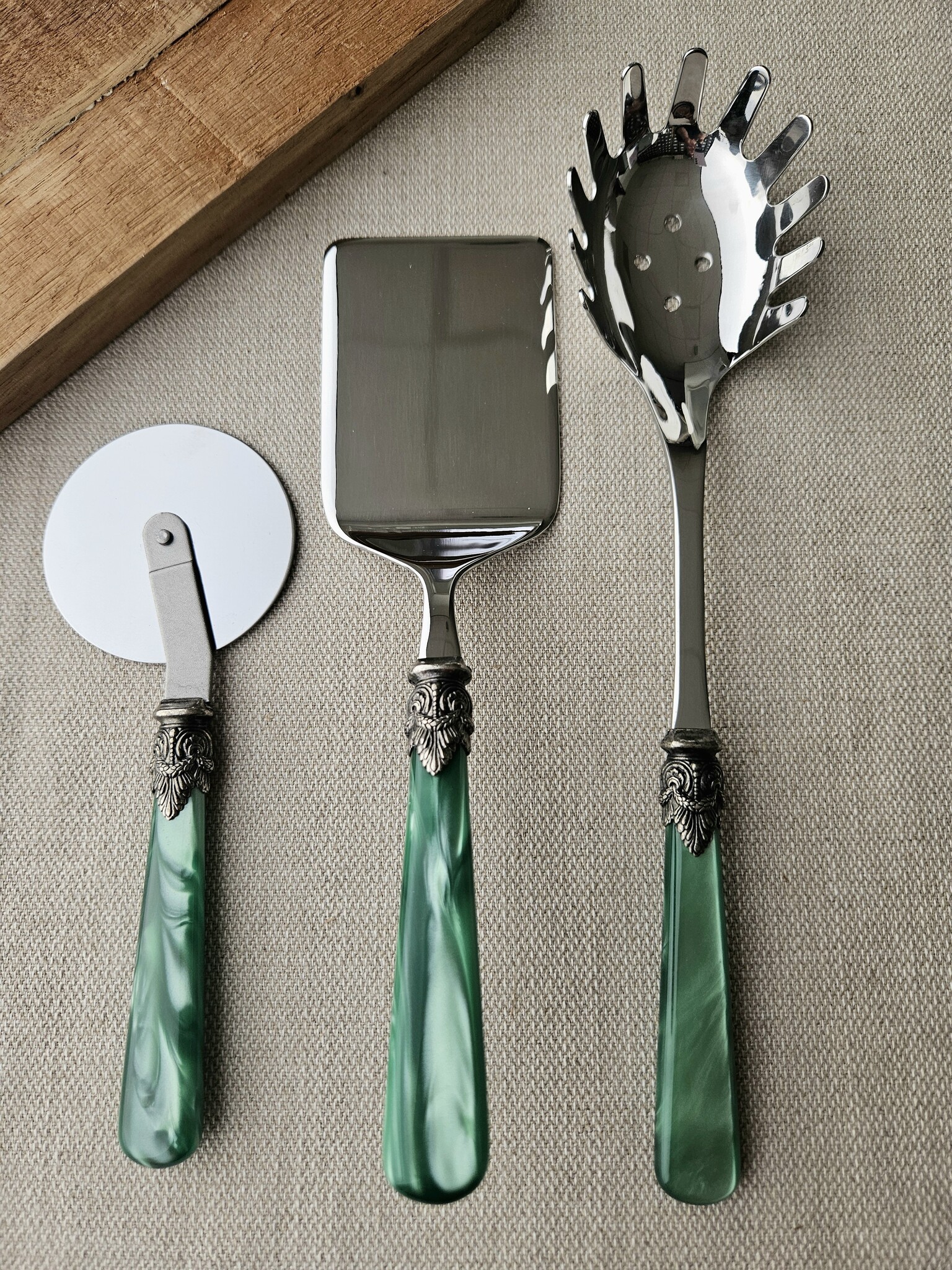 Pasta serving set, Green (mother-of-pearl)