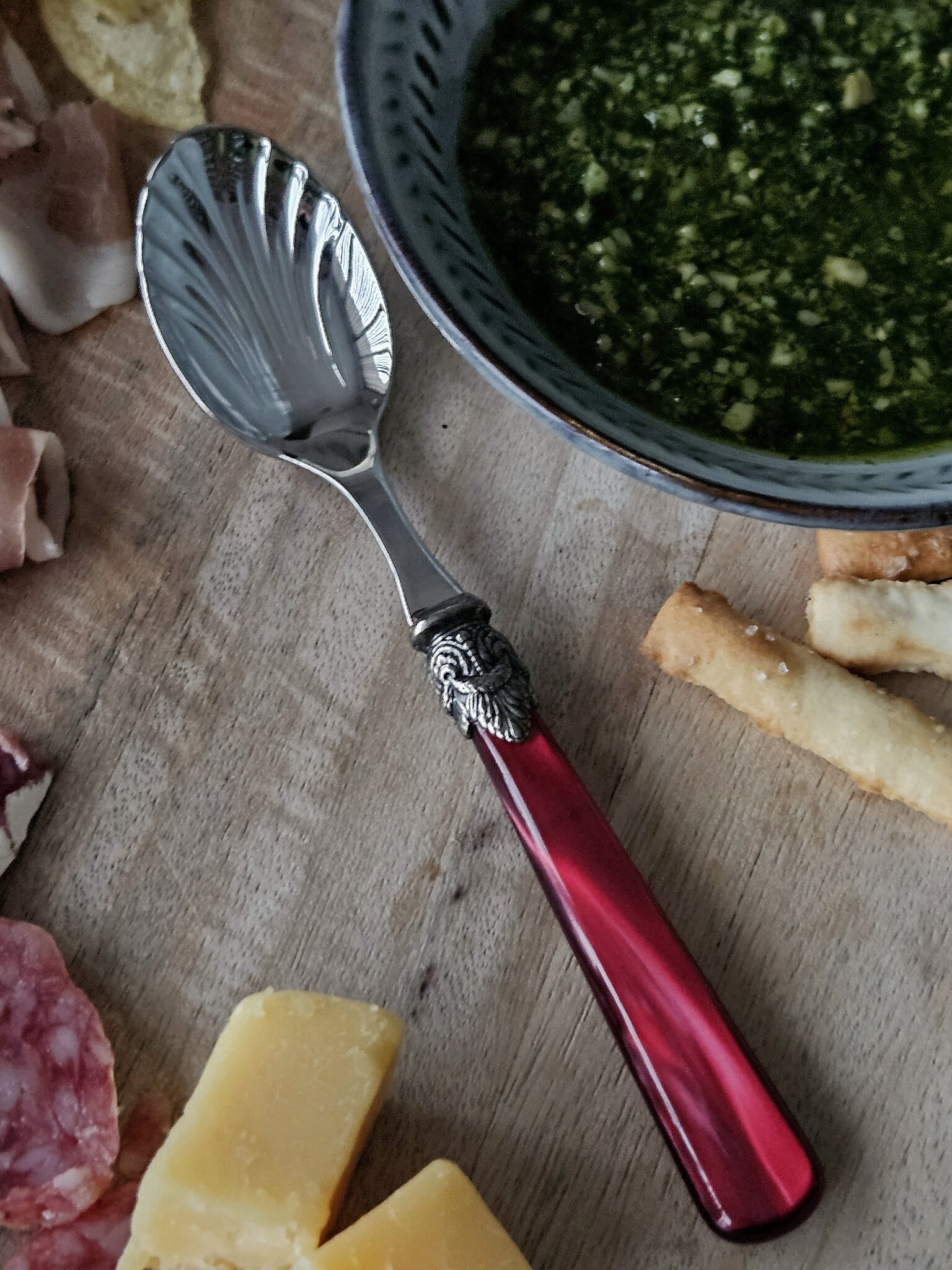 Tapas serving set, Red (mother-of-pearl sheen)