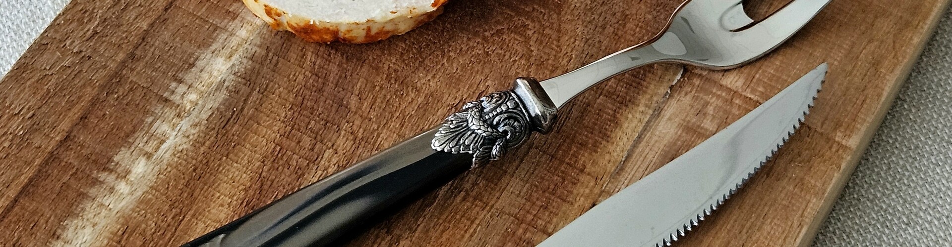 ¿Comprar un tenedor para carne? EME Napoleon – elegante, resistente y versátil