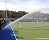 Welke hockeyschoenen geven de beste grip op waterveld?