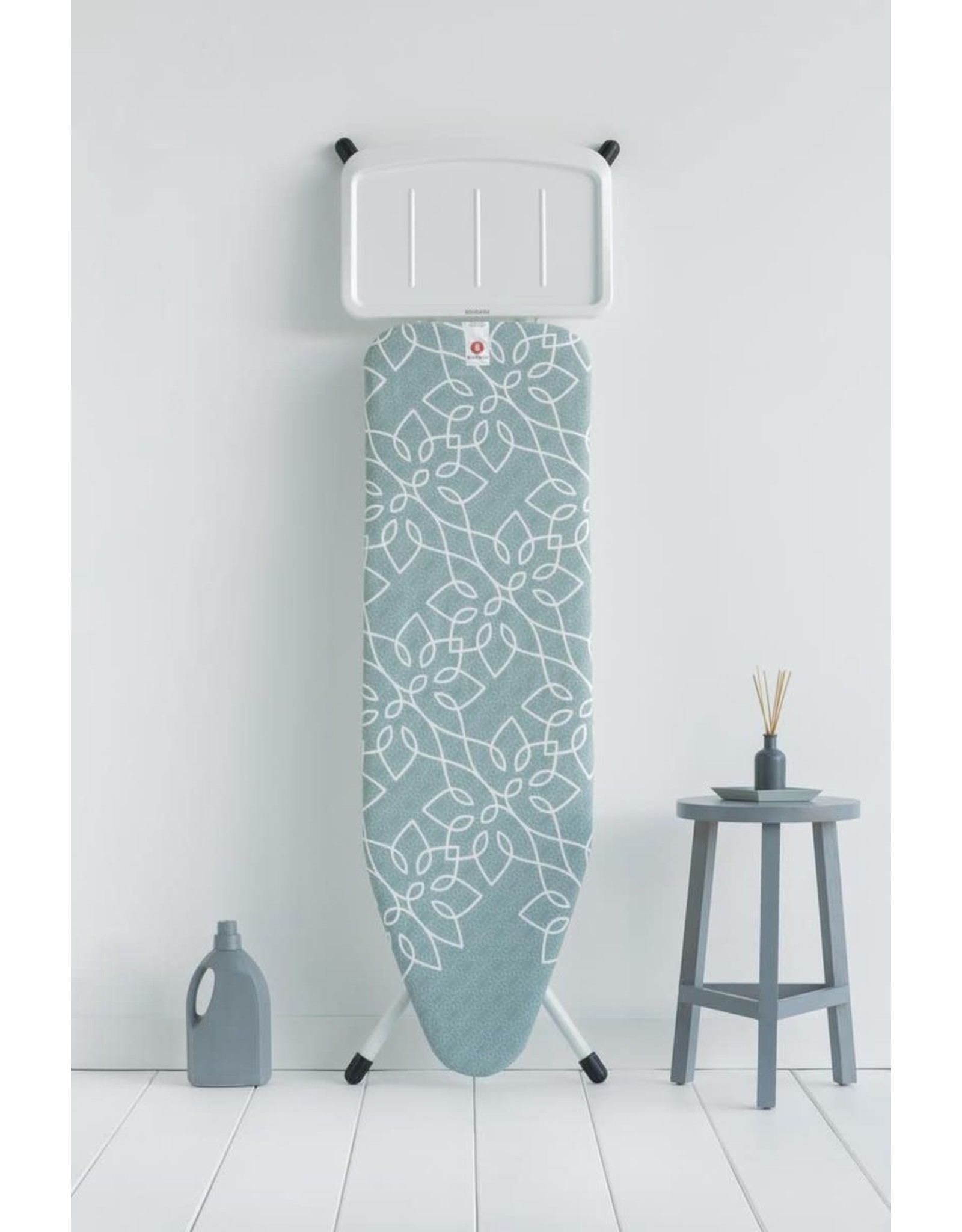 BRABANTIA Brabantia Strijkplank B met Stoomunithouder - 124 x 38 cm - Mandala