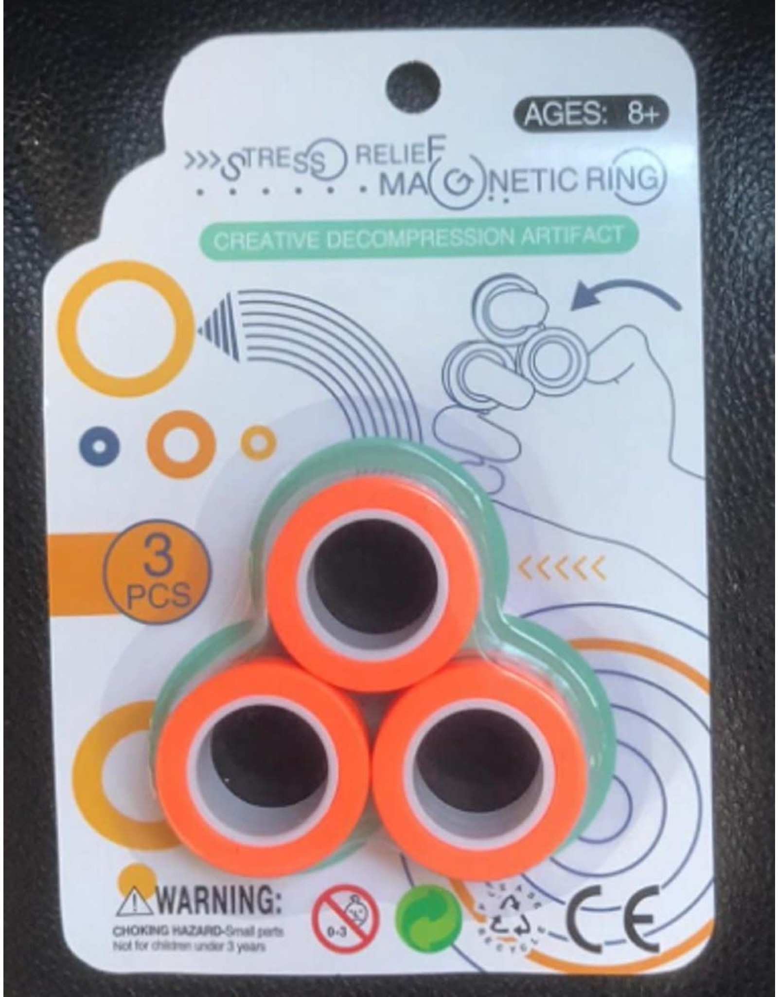 Magnetic finger trick rings :Nieuwste rage van 20/21