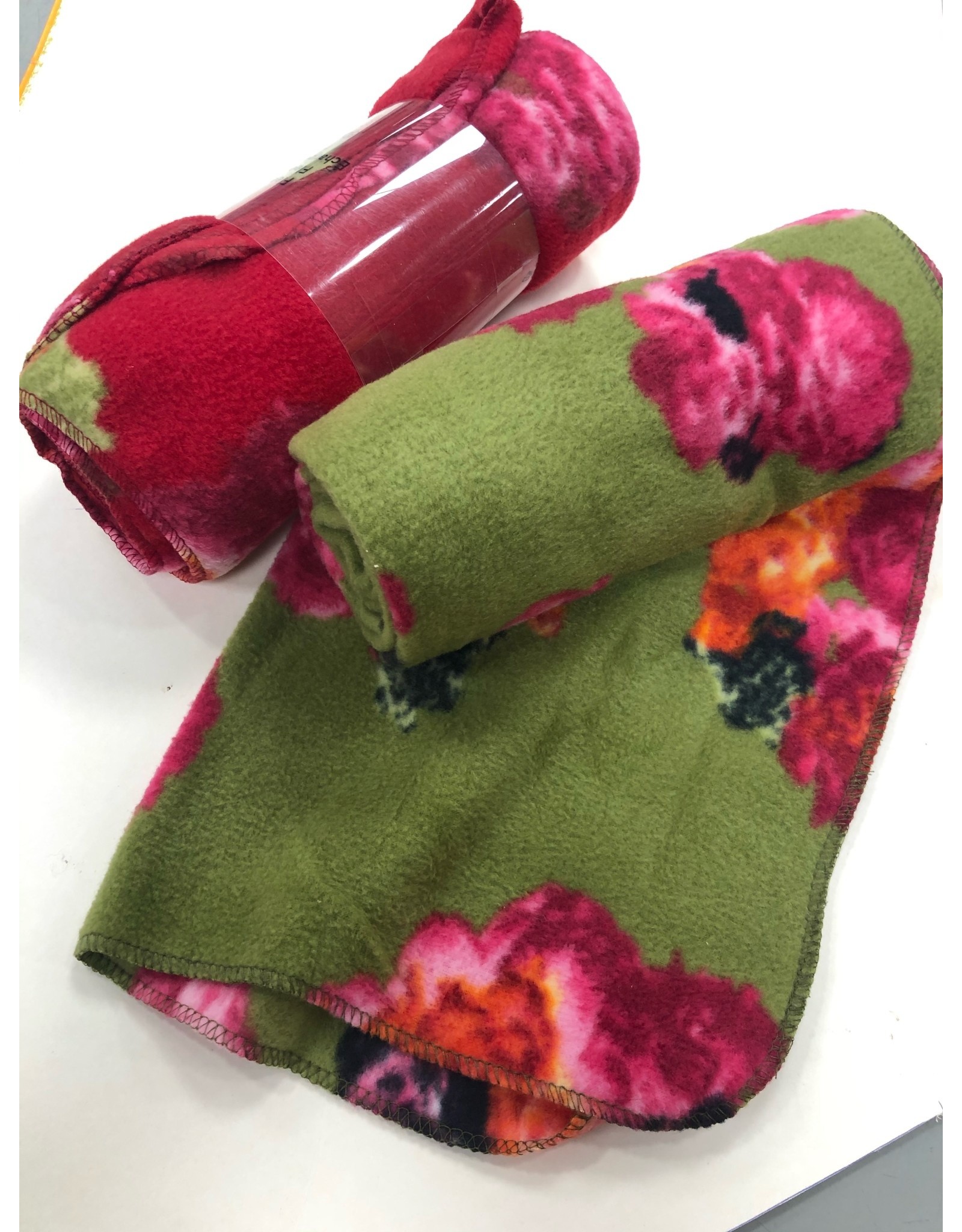 FLEECE MUTS FLOWER DESIGN