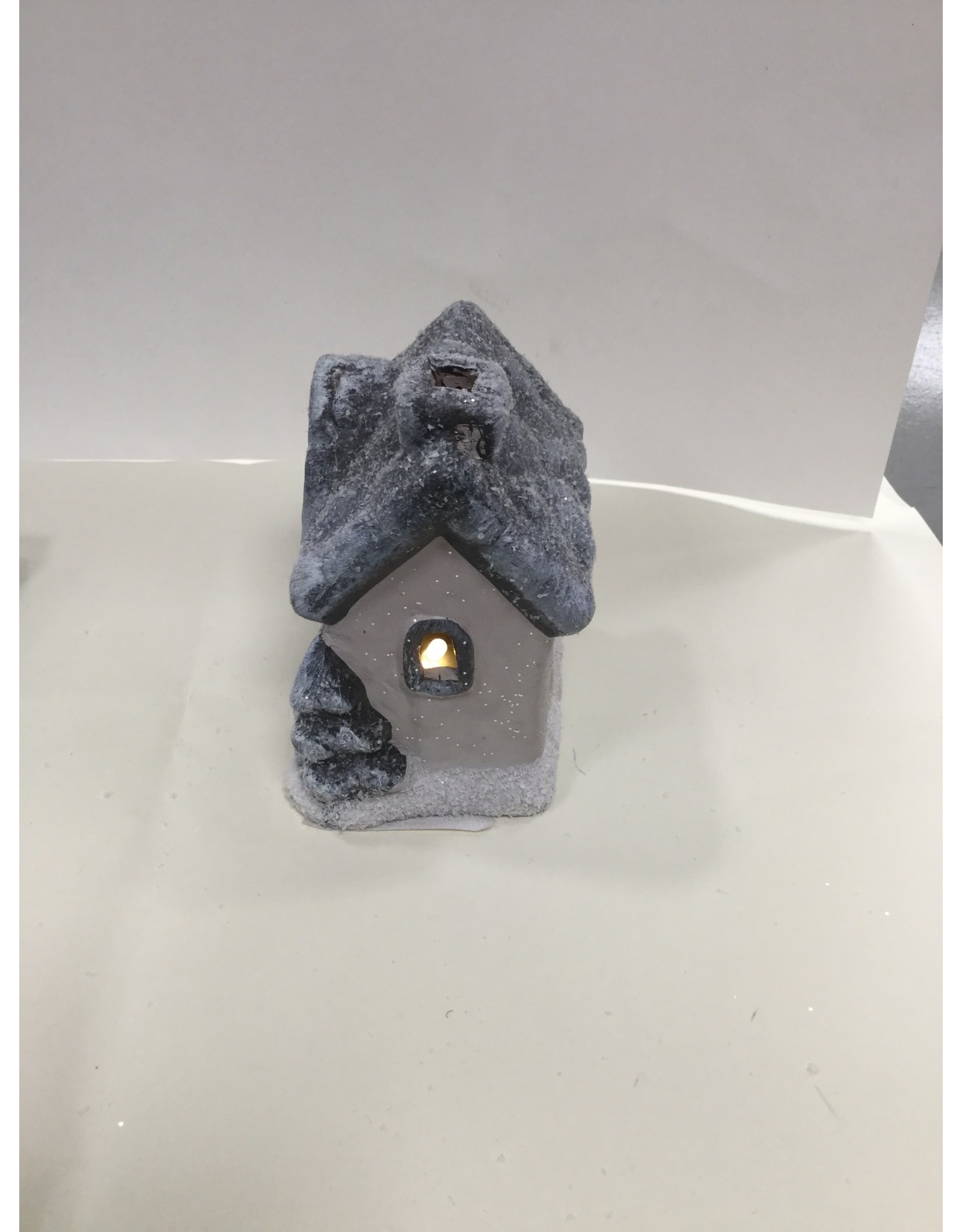 MANSION Kerst decoratie winterhuisje met verlichting 12x8 cm