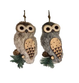 Decoris Decoris Decohanger Uil polyester met houten ogen zittend op kersttakje H13,5cm per stuk